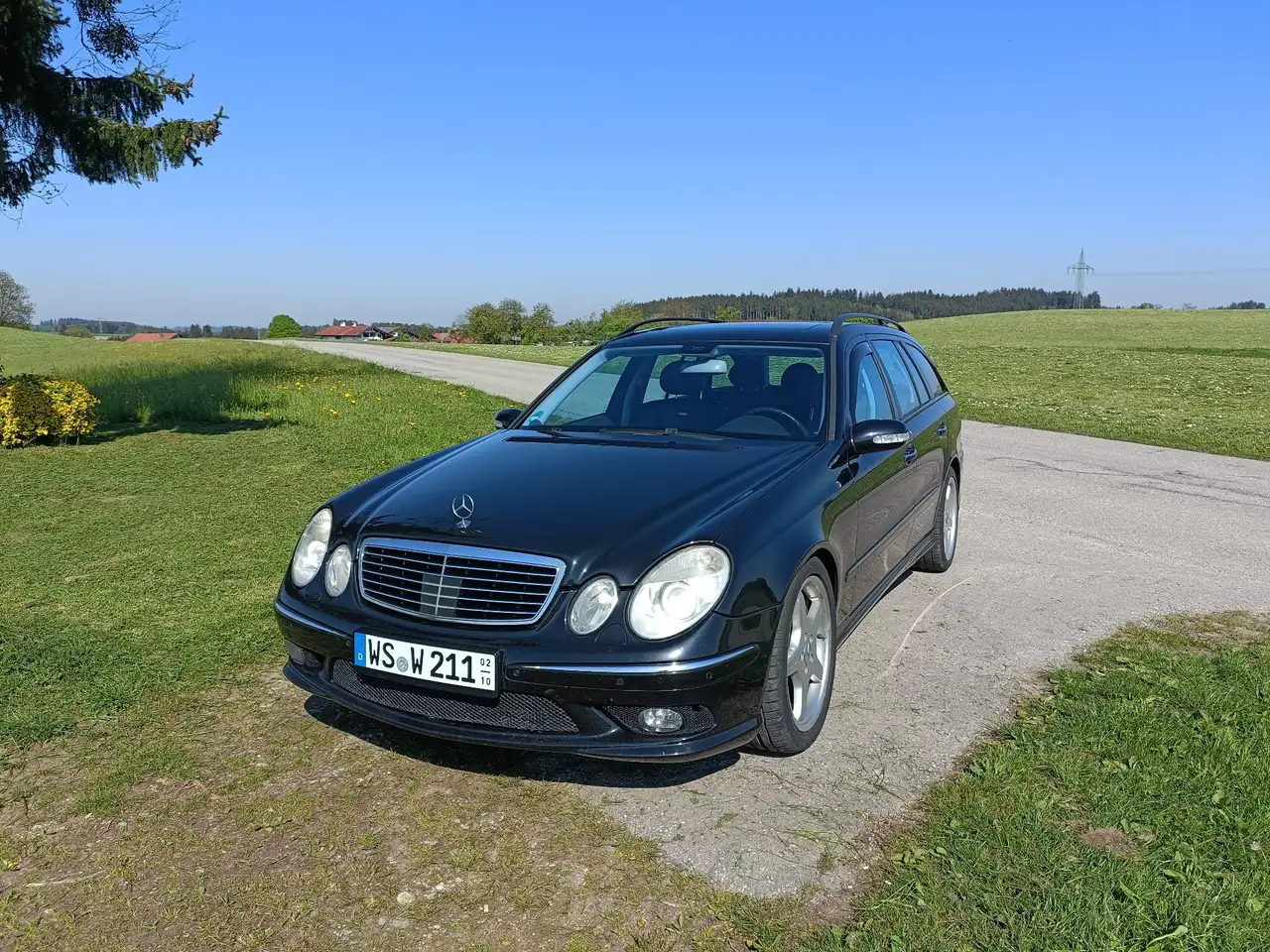 Mercedes-Benz E 55 AMG