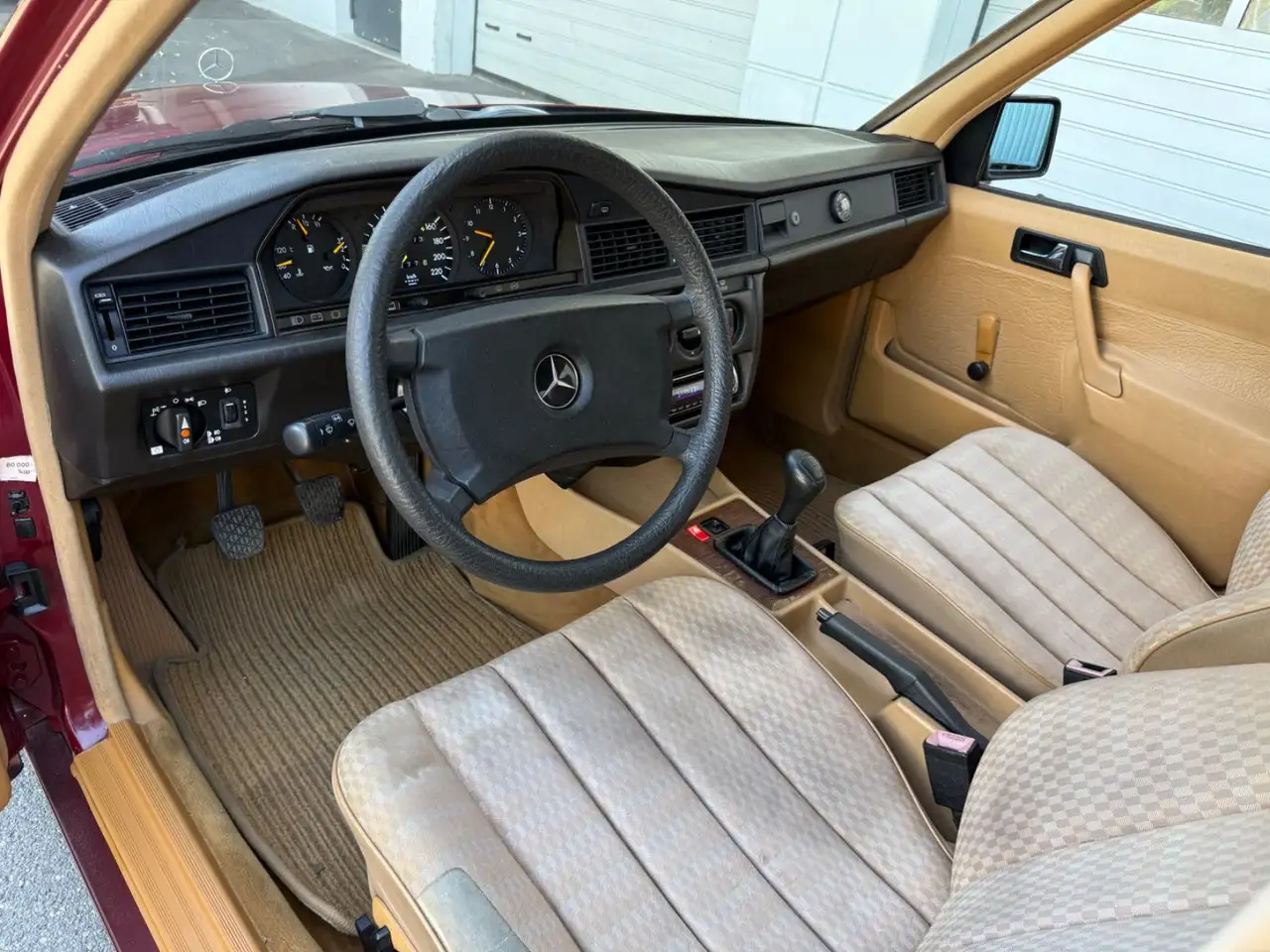 Mercedes-Benz 190 E 1.8 W201*Neu TÜV+AU*, foto 12