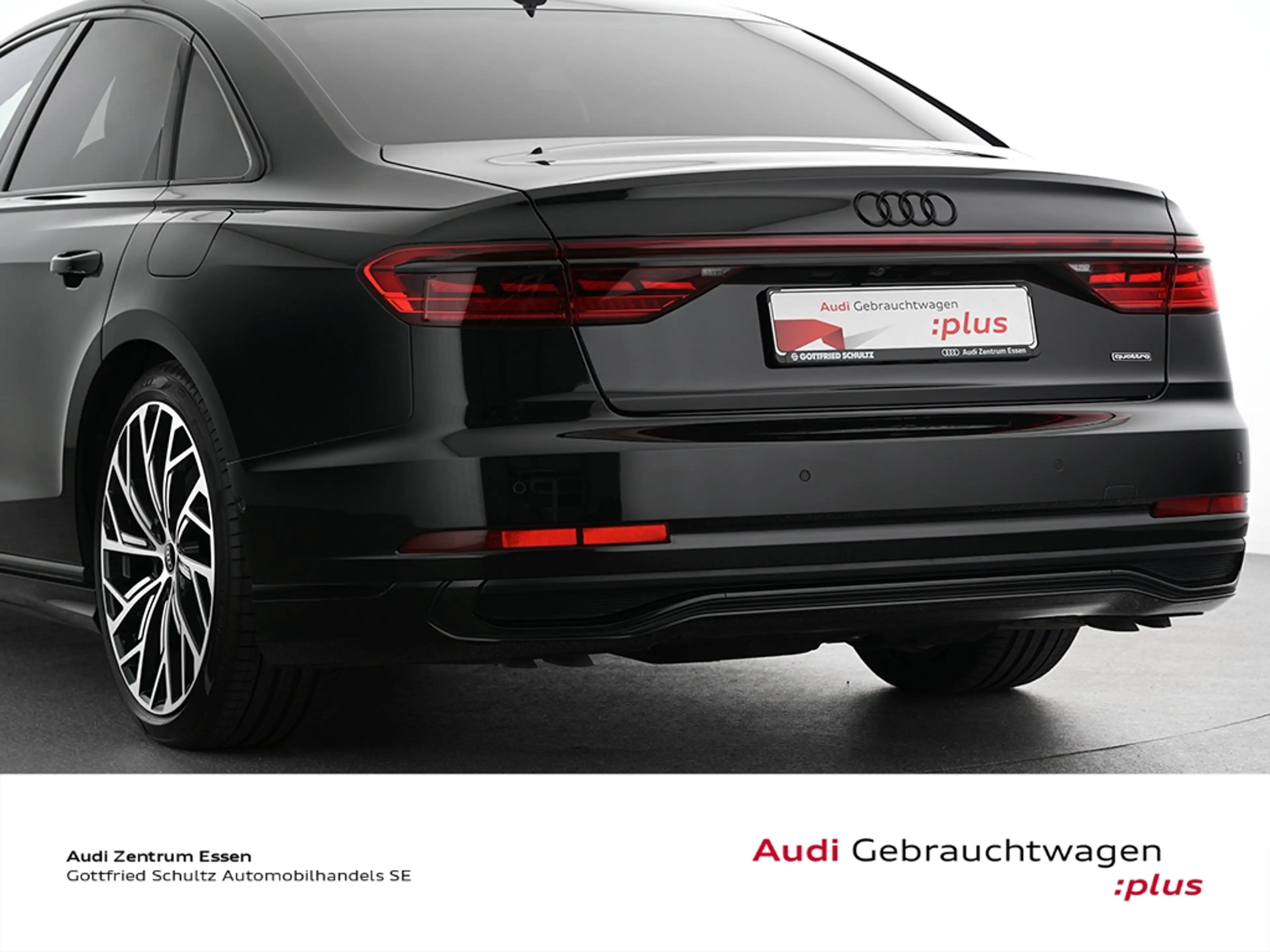 Audi A8 60 TFSI e quattro S Line — photo 7