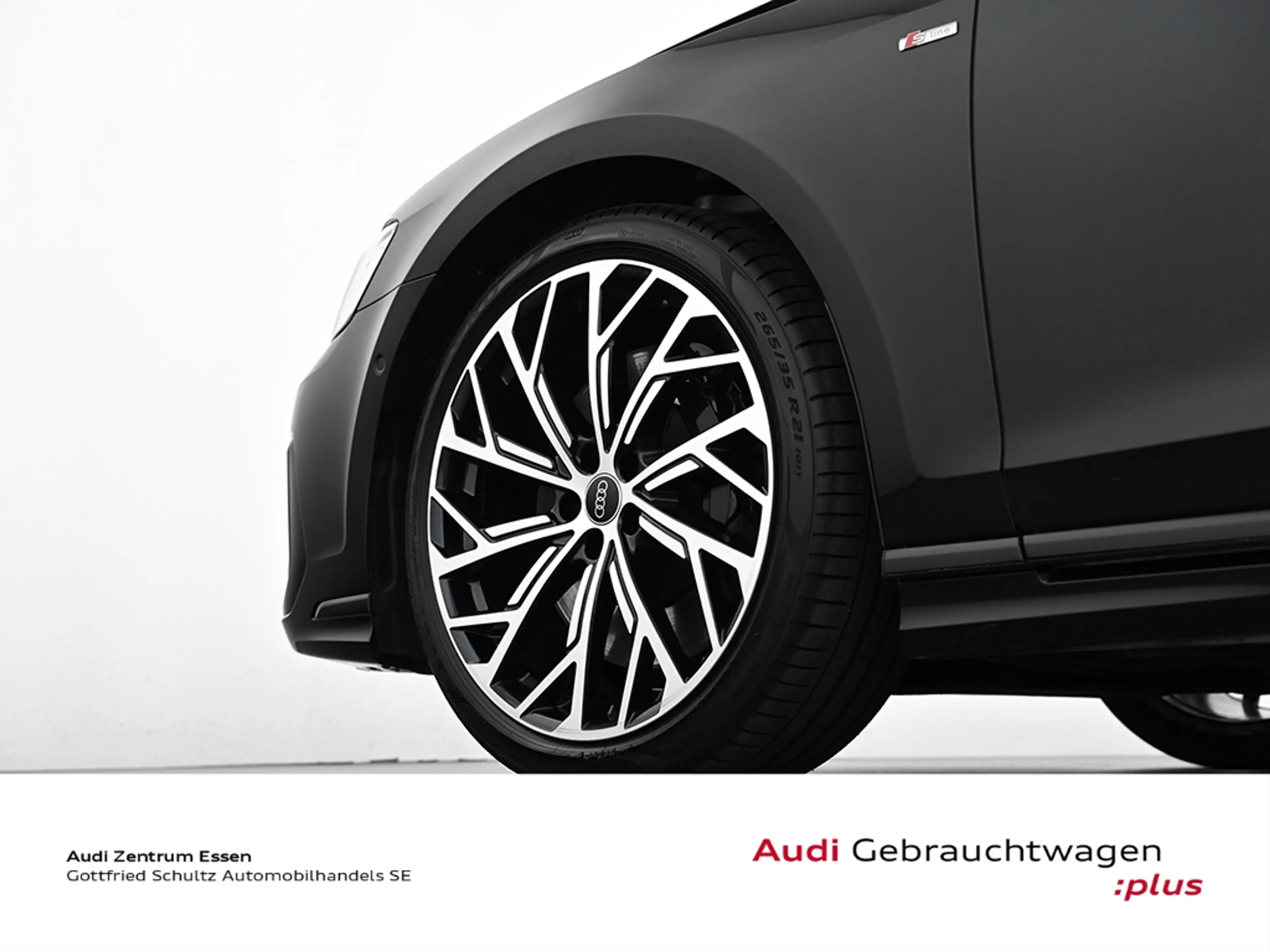 Audi A8 60 TFSI e quattro S Line — photo 6