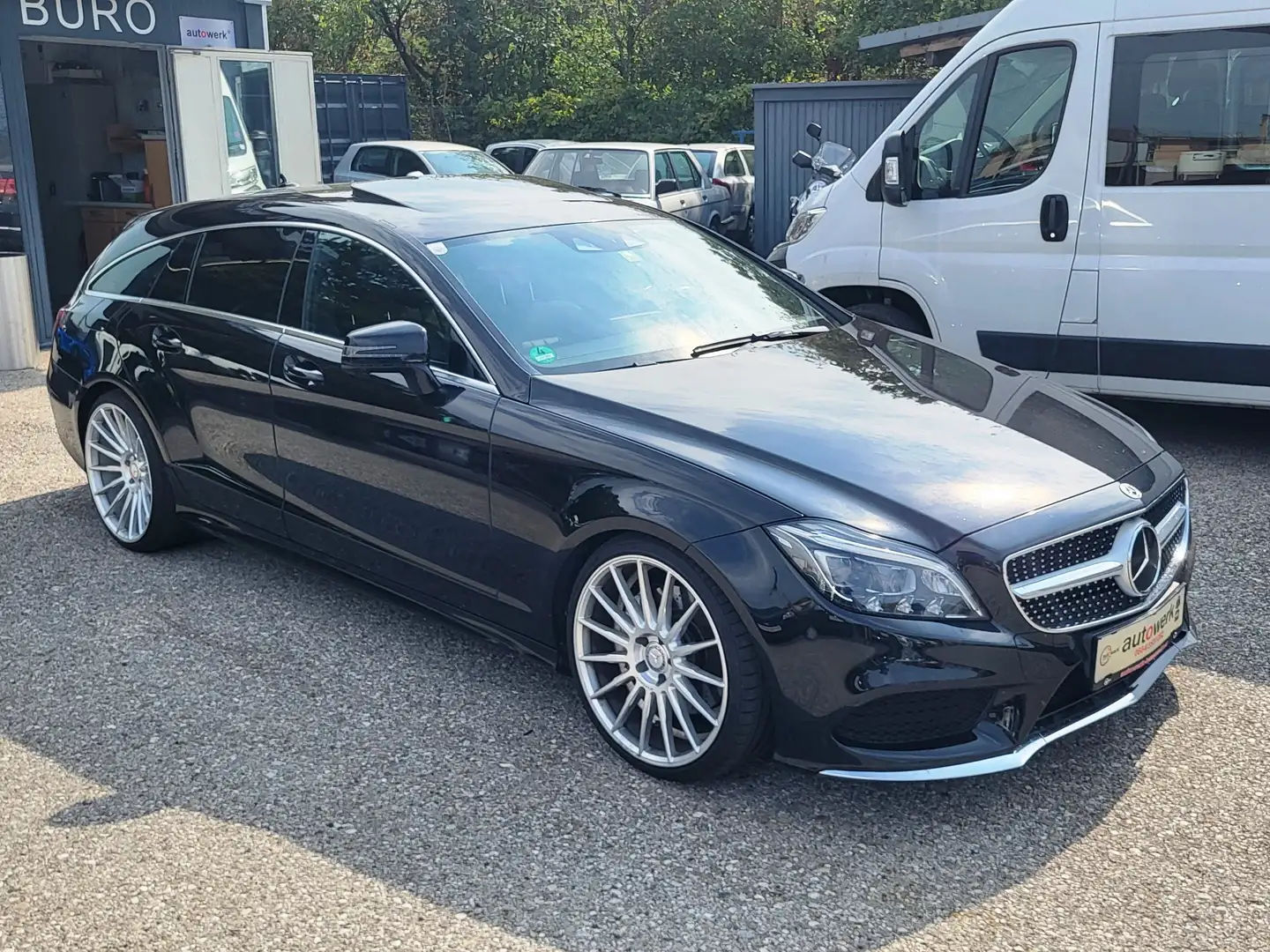 Mercedes-Benz CLS 350 CLS 350 BlueTec / d (218.926) Schwarz - 1