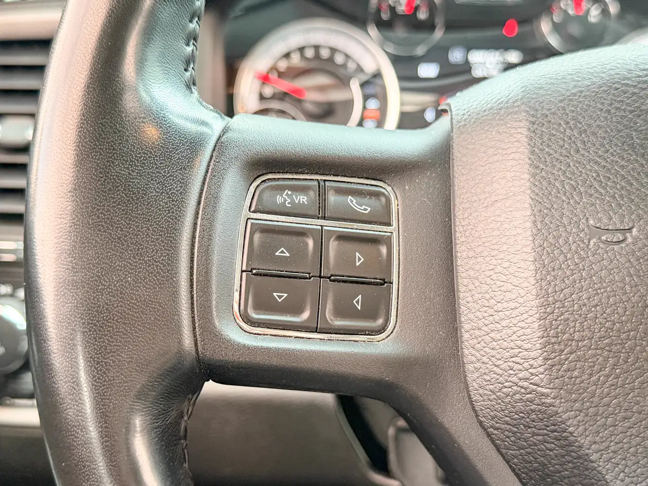 RAM 1500 fotografie RAM 1500