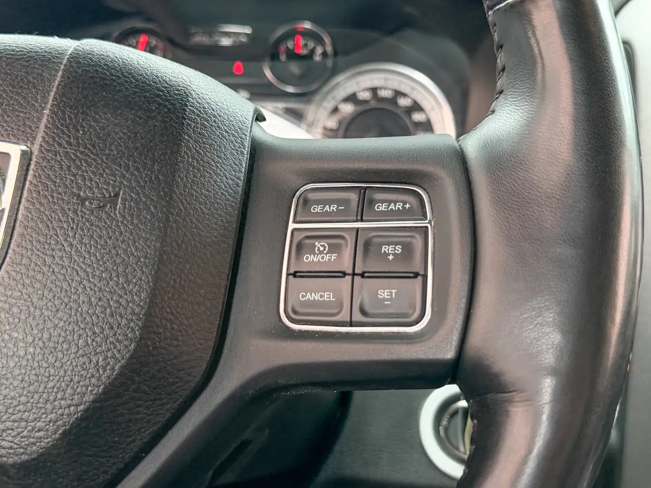 RAM 1500 fotografie RAM 1500