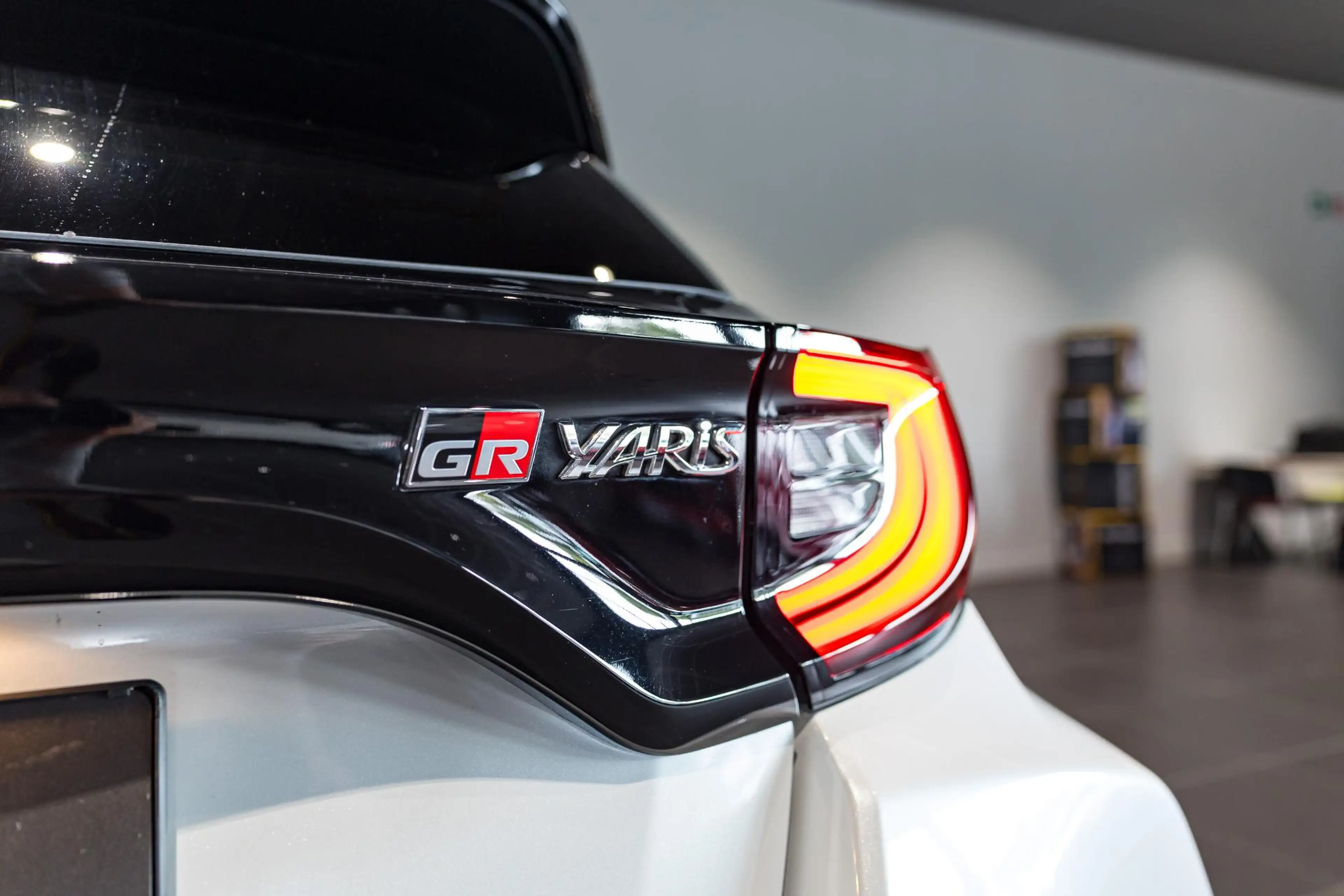 Toyota Yaris 1.6 GR Performance | Camera | Zetelverwarming | St — photo 13