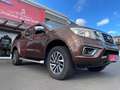 Nissan NP300 Double Cab 4x4 *BT + Shgpft + Touch * Marrón - thumbnail 29