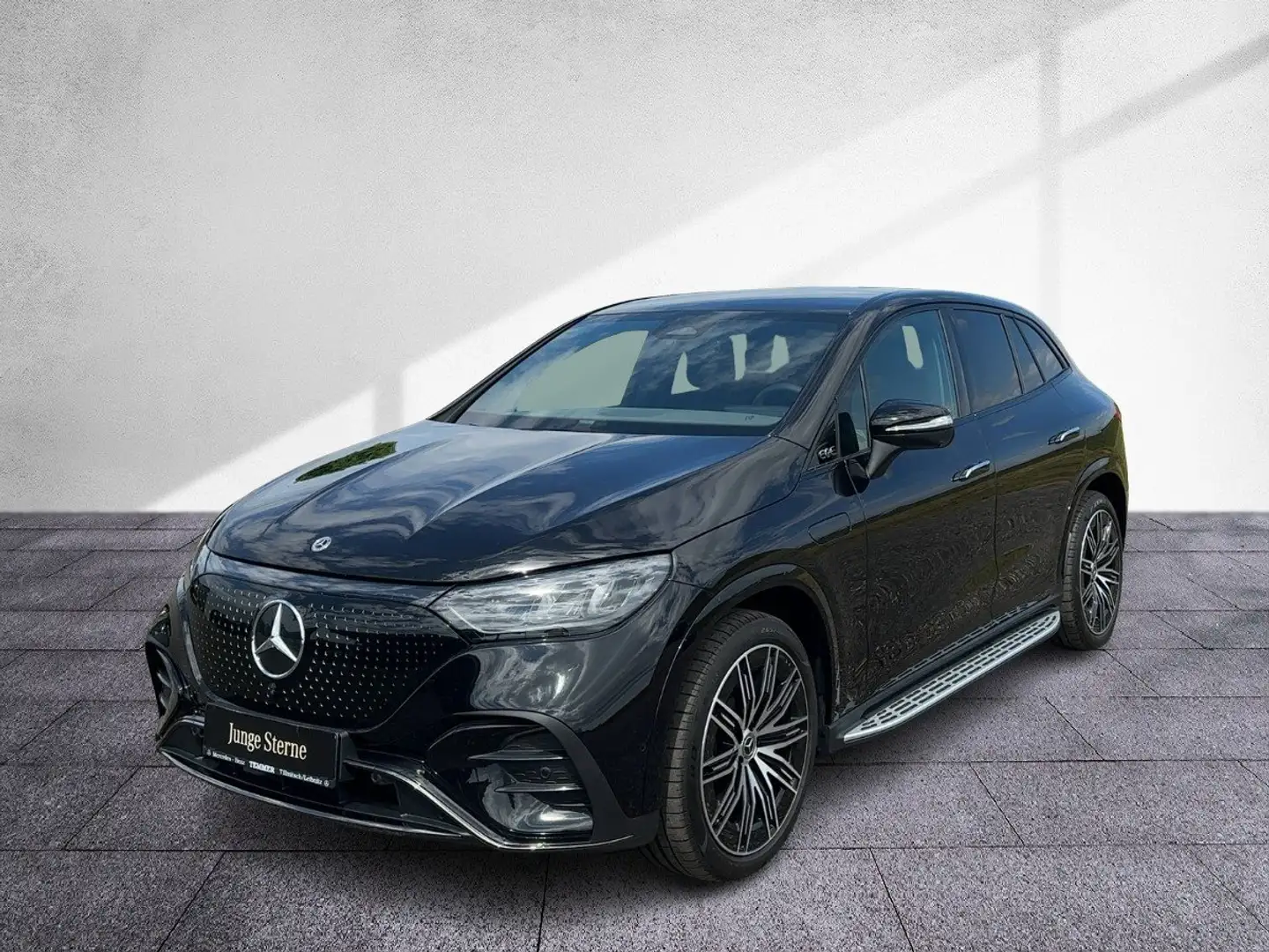 Mercedes-Benz EQE SUV EQE 350+ SUV AMG-Line NP: 95.788 AIR DISTR AHV Schwarz - 2