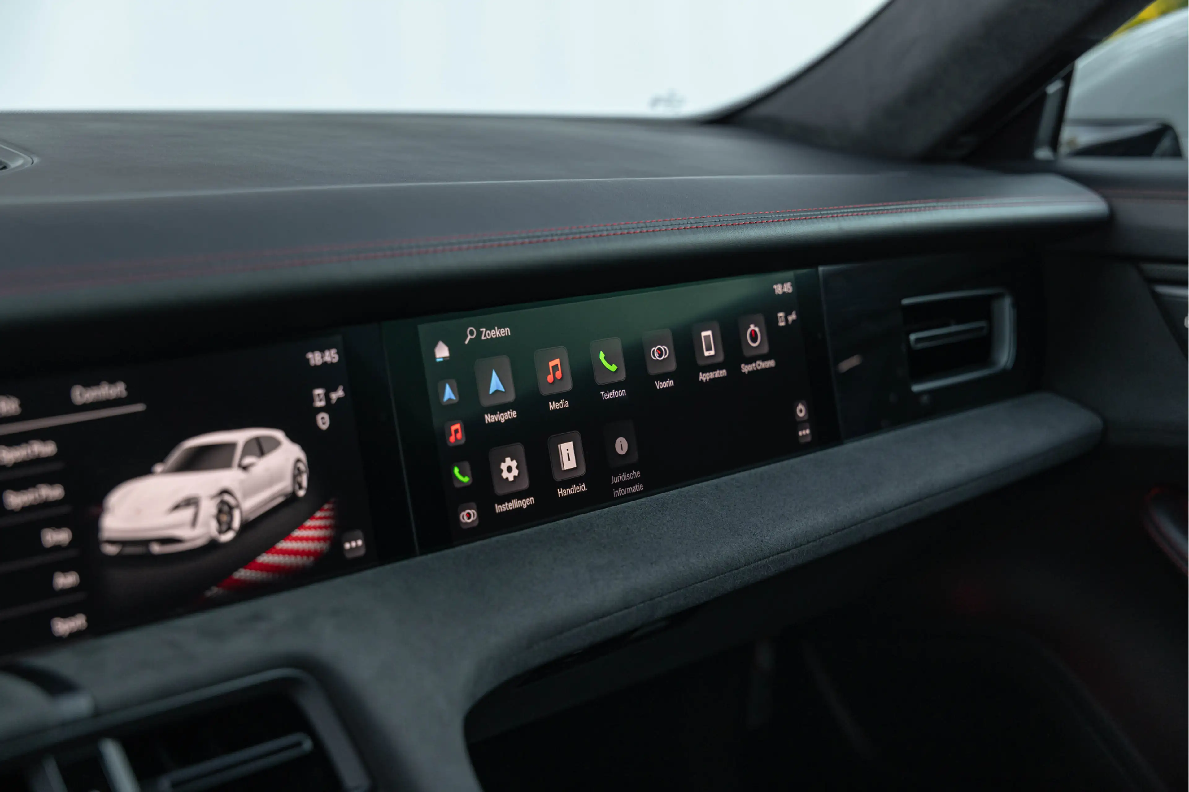 Porsche Taycan Sport Turismo GTS 93 kWh 598pk Pano 4-wielsturing — photo 35