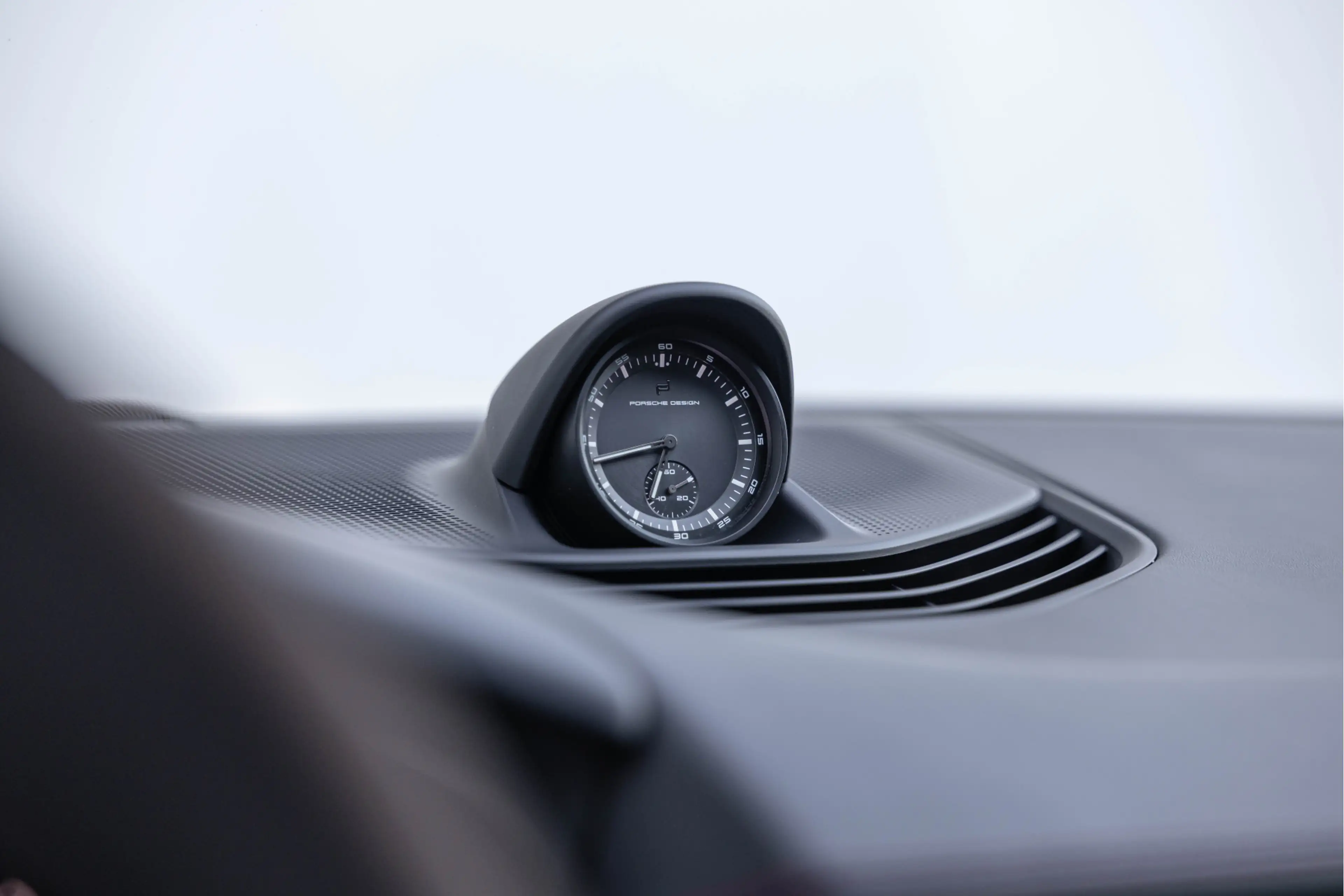 Porsche Taycan Sport Turismo GTS 93 kWh 598pk Pano 4-wielsturing — photo 28