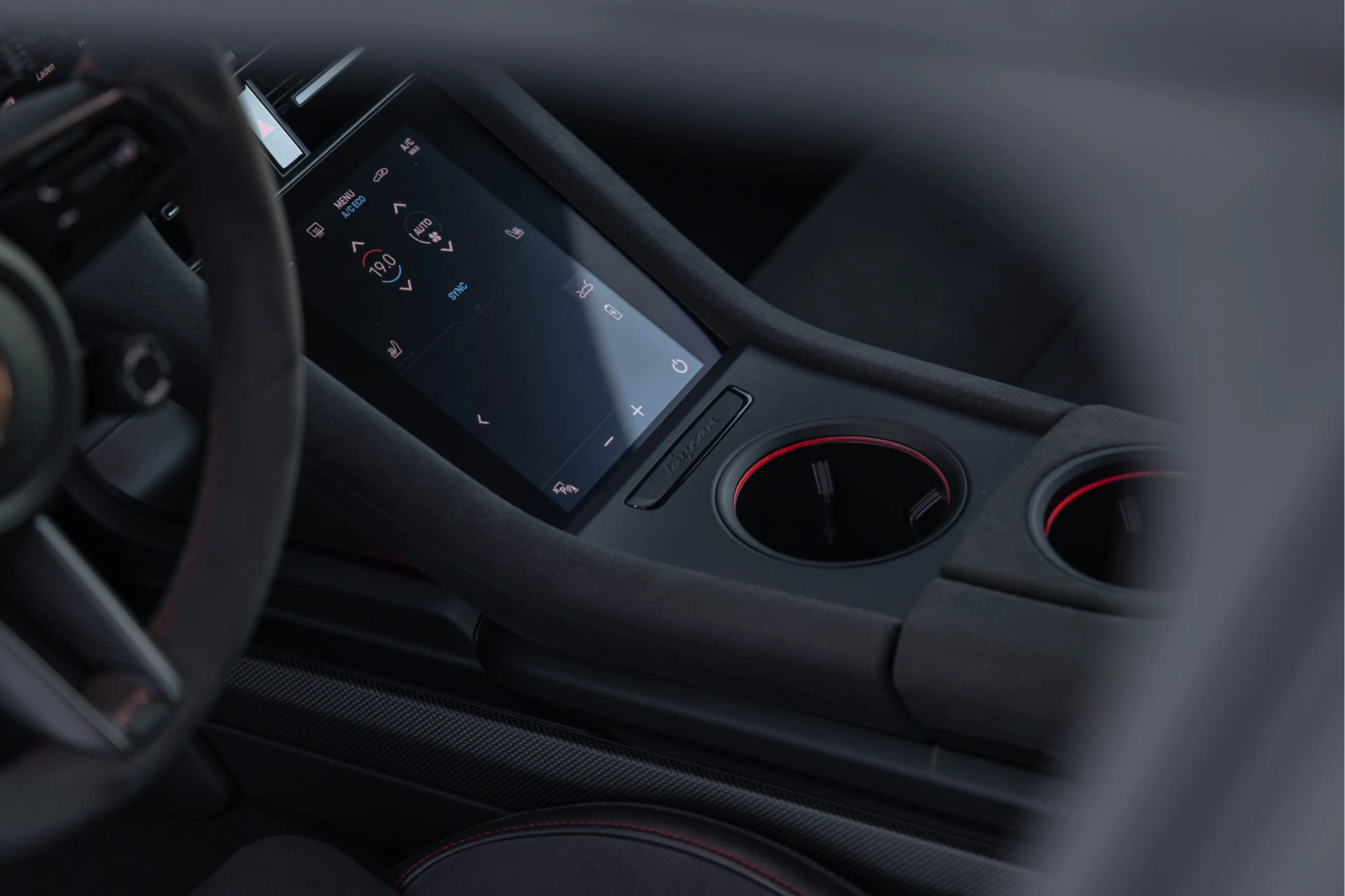 Porsche Taycan Sport Turismo GTS 93 kWh 598pk Pano 4-wielsturing — photo 7