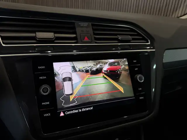 Volkswagen Tiguan view 11