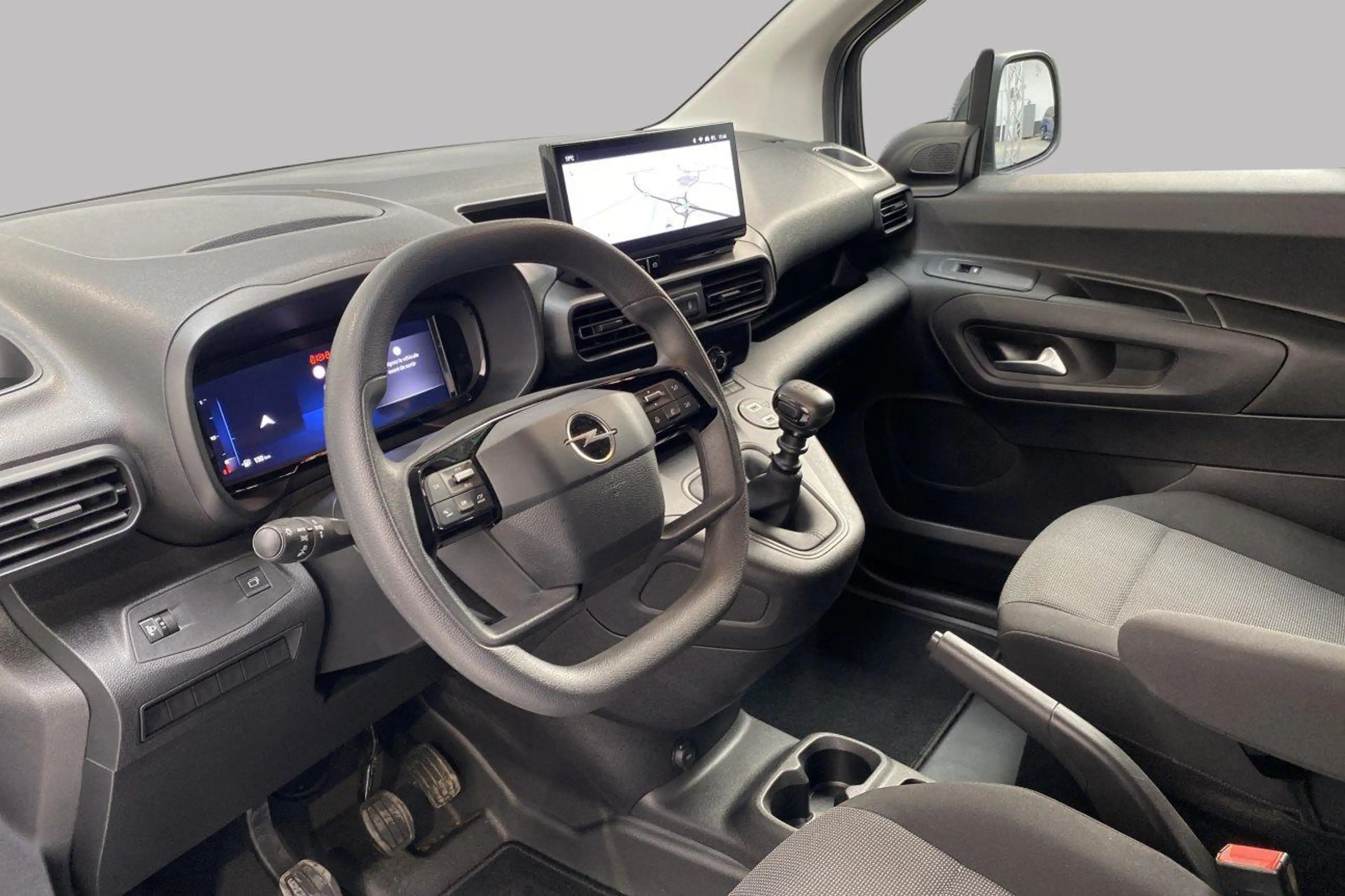 Opel Combo Cargo — photo 9