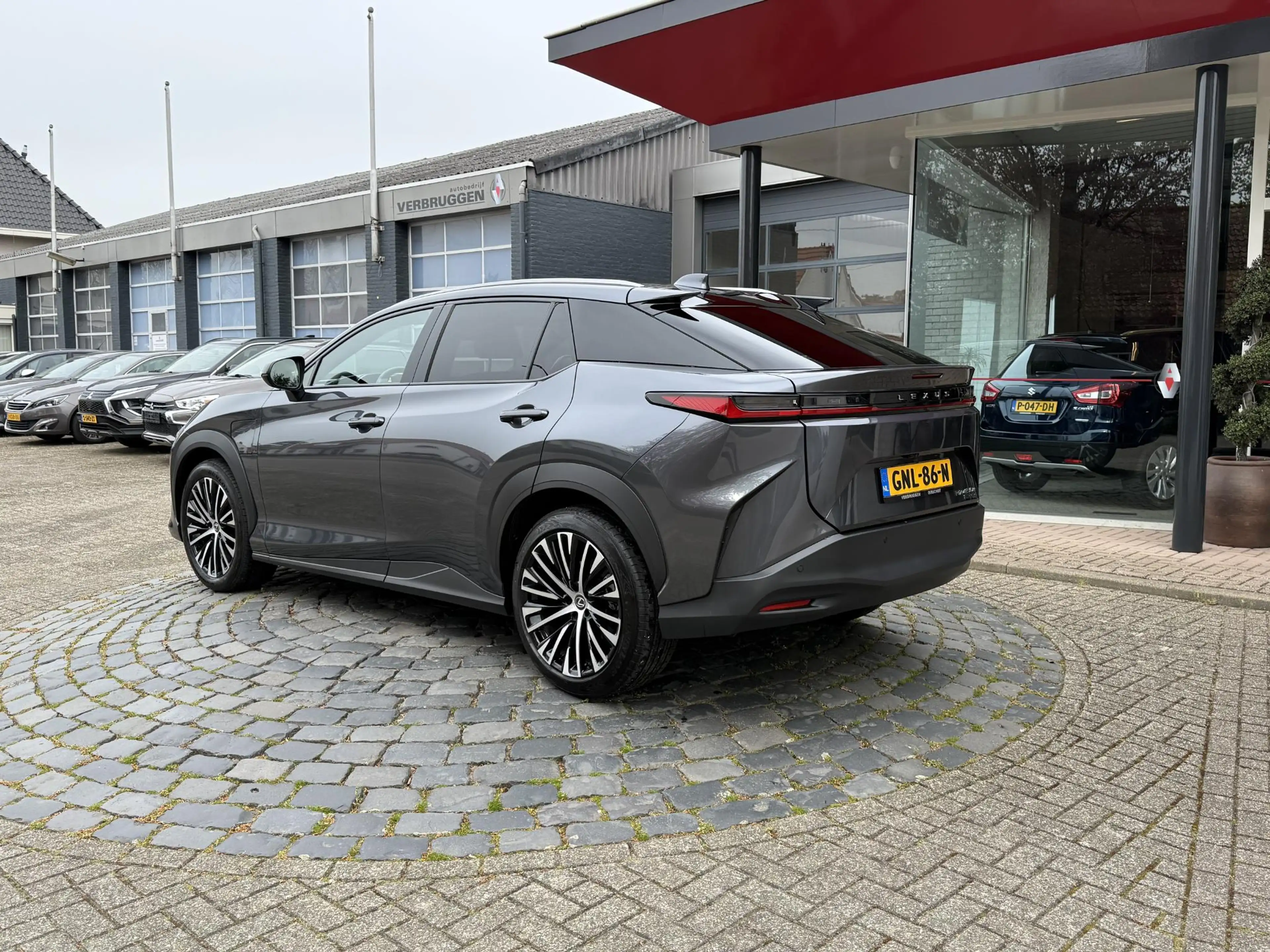 Lexus RZ 450e Executive Line 71 kWh Premium Pack | 20" LMV — photo 5
