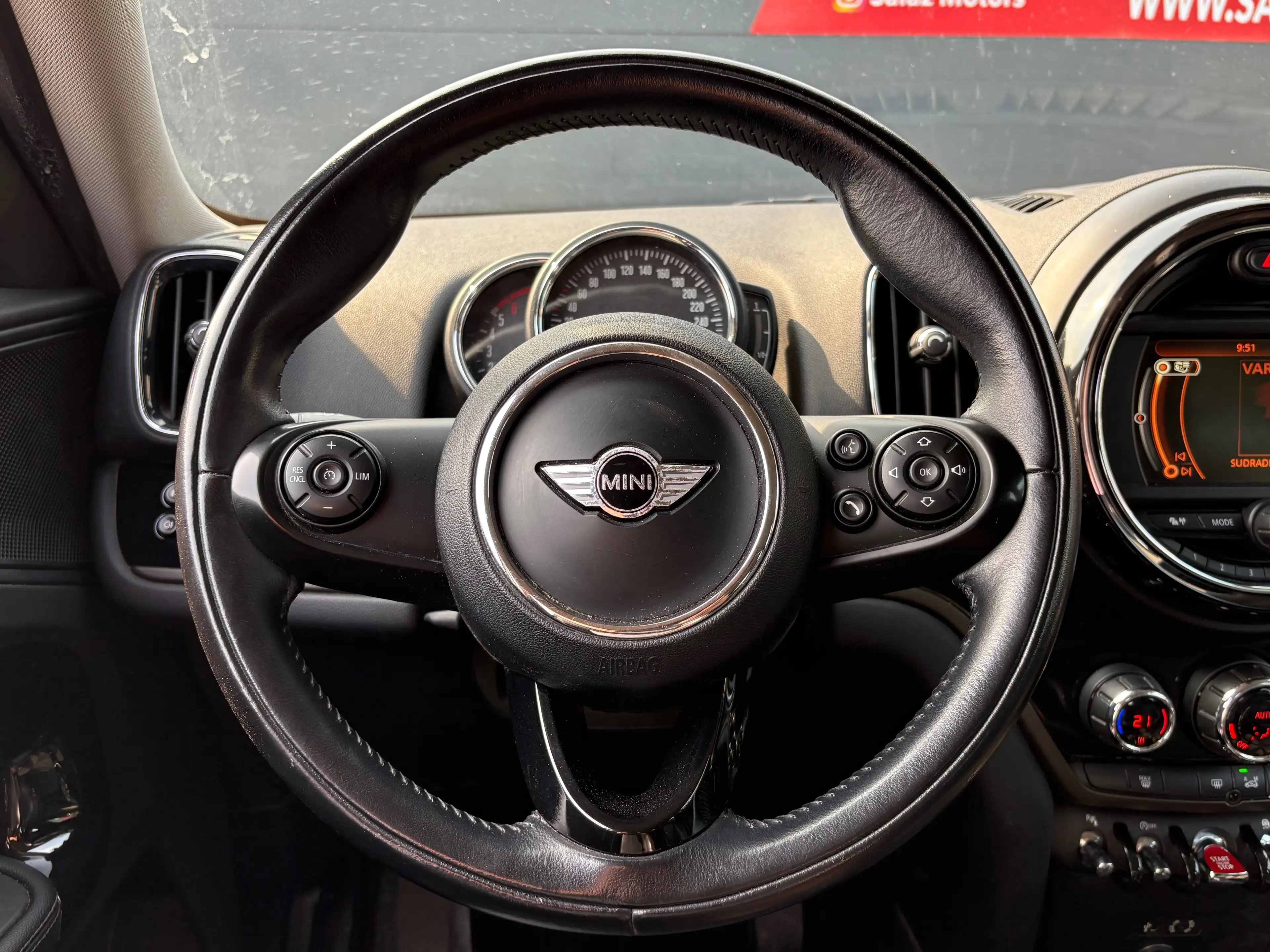 MINI Cooper D Countryman Mini Countryman 2.0 DA Cooper/GARANTIE/AUTOMATIQUE — photo 14