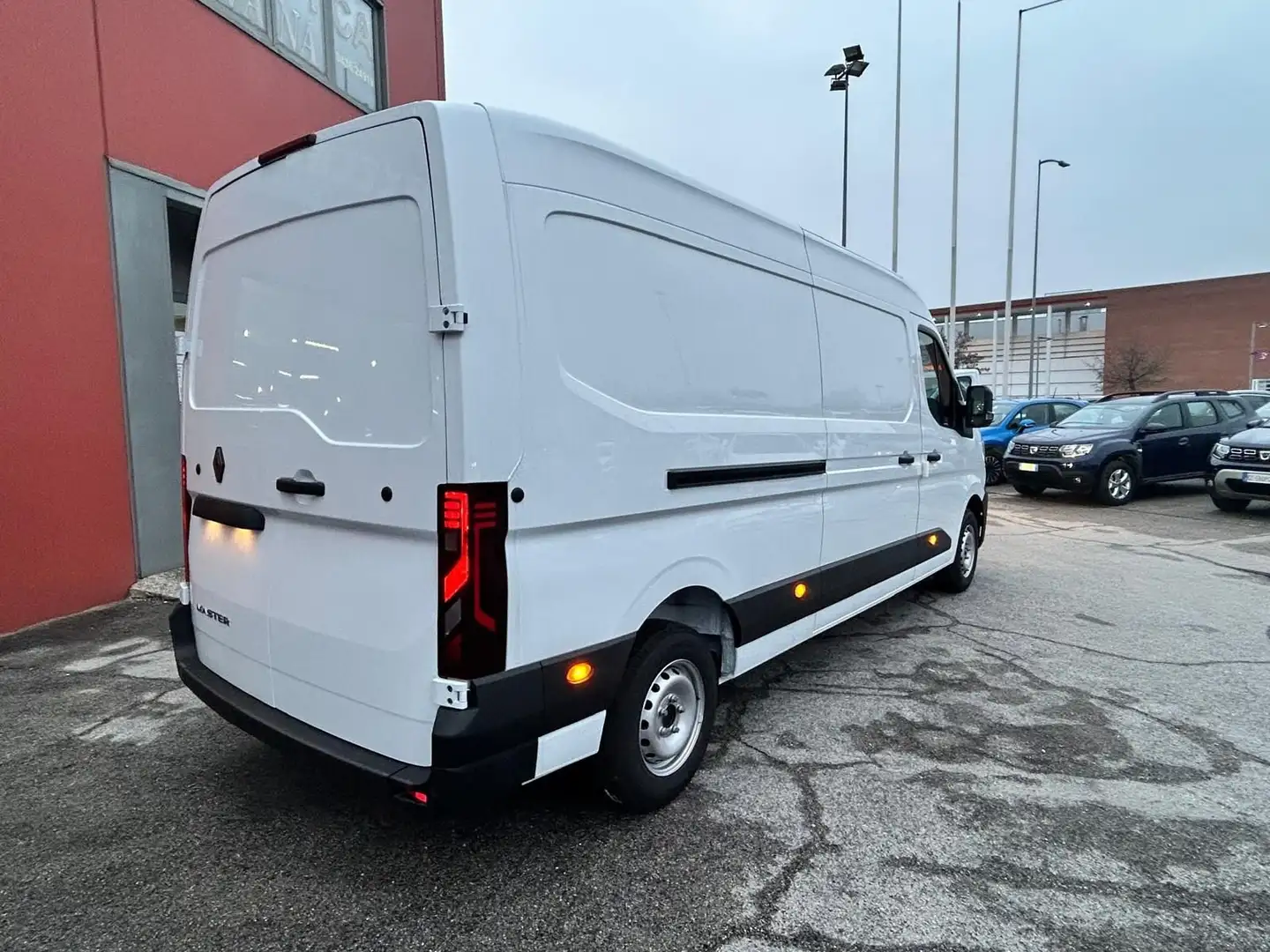 Renault Master T35 2.0 BluedCi 150CV PL-TM Furgone Blanco - 2