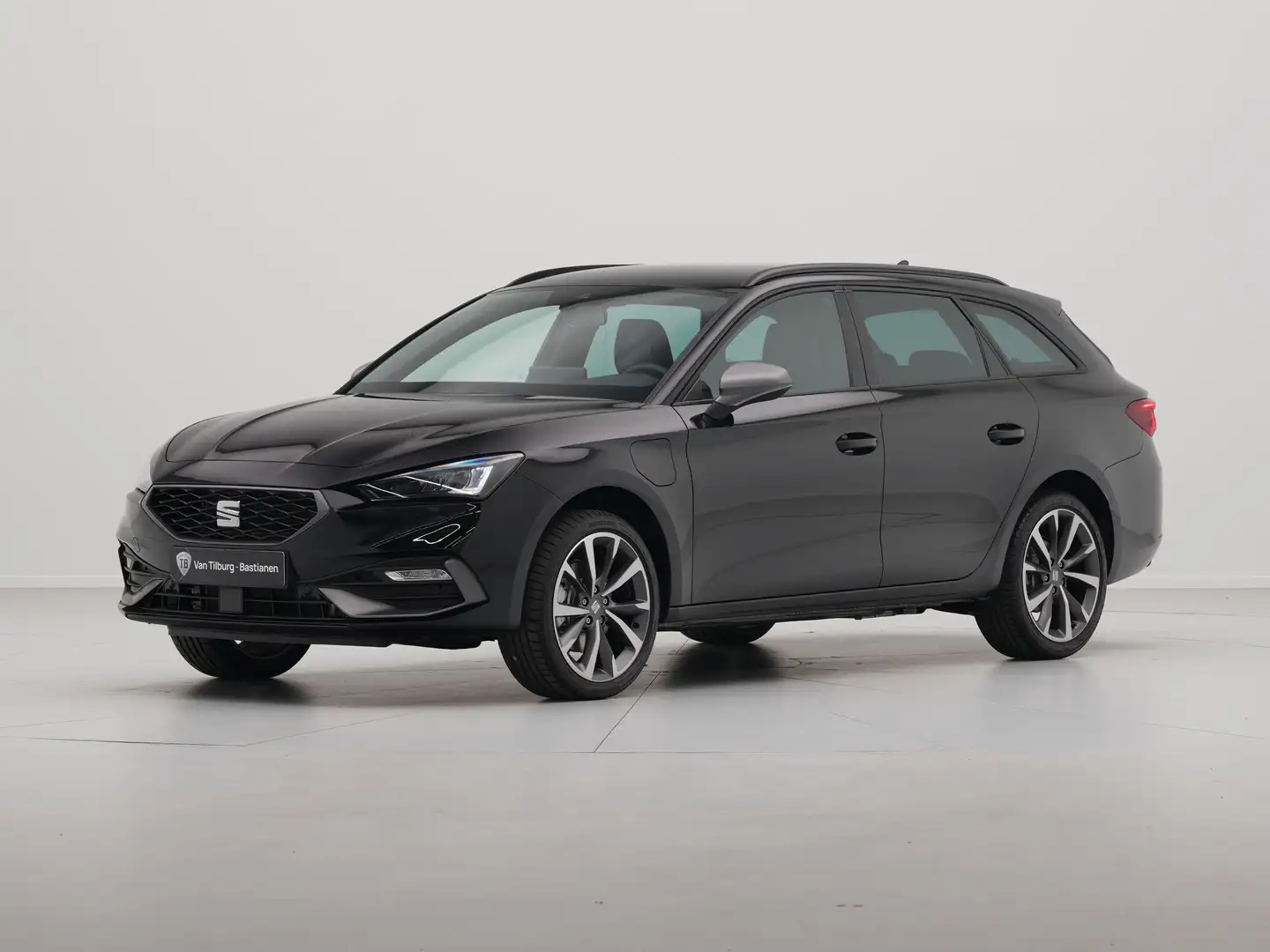 SEAT Leon e-Hybrid Sportstourer FR Business - eHybrid | Achteruitrijc Zwart - 2