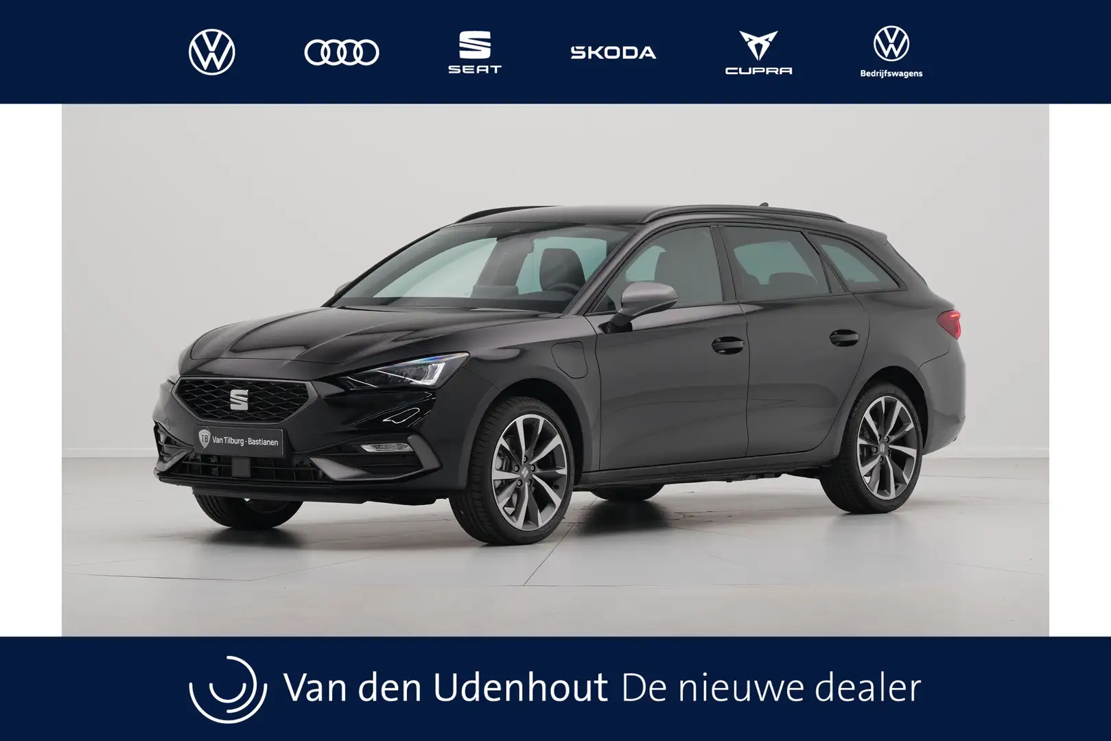 SEAT Leon e-Hybrid Sportstourer FR Business - eHybrid | Achteruitrijc Zwart - 1