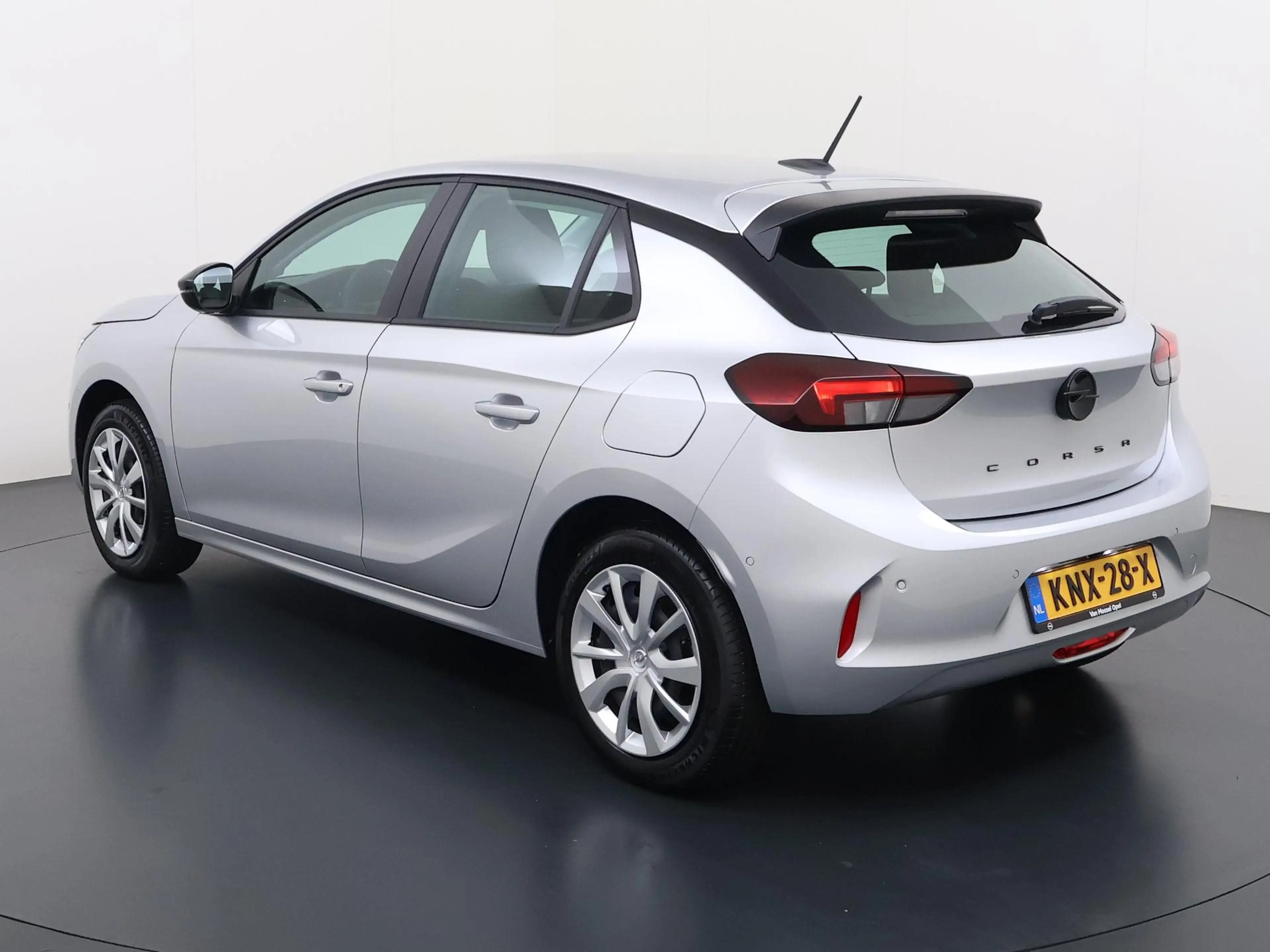 Opel Corsa-e Electric Long Range Yes 51 kWh — photo 7