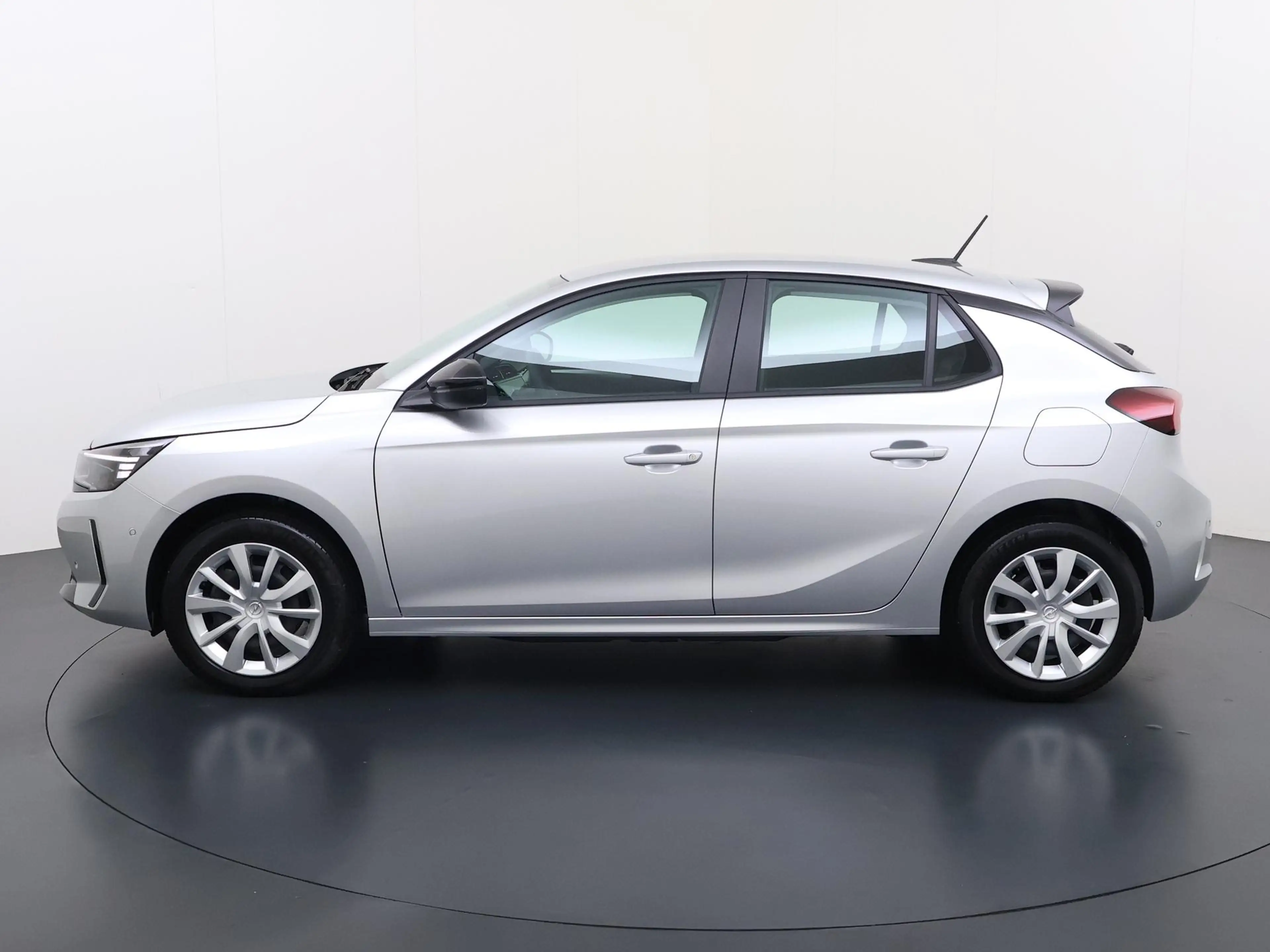 Opel Corsa-e Electric Long Range Yes 51 kWh — photo 2
