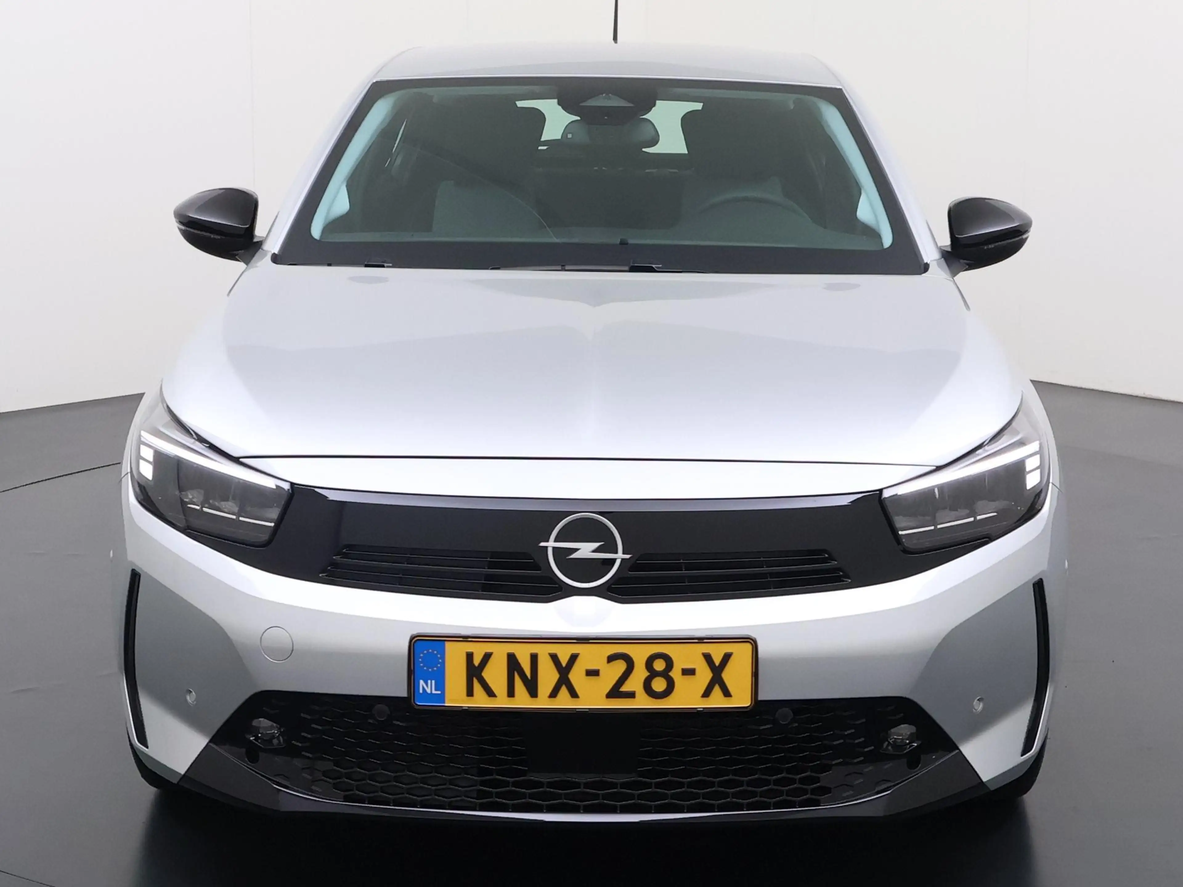 Opel Corsa-e Electric Long Range Yes 51 kWh — photo 9