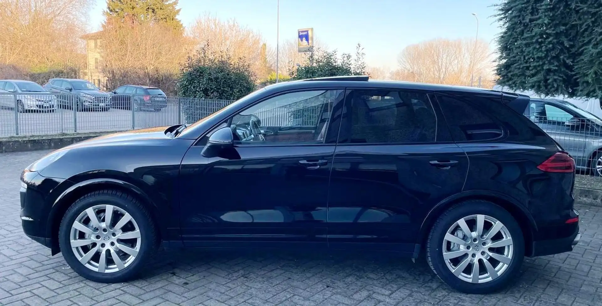 Porsche Cayenne 4.1 S tiptronic Platinum Edition-PORSCHE APPROVED- Nero - 2