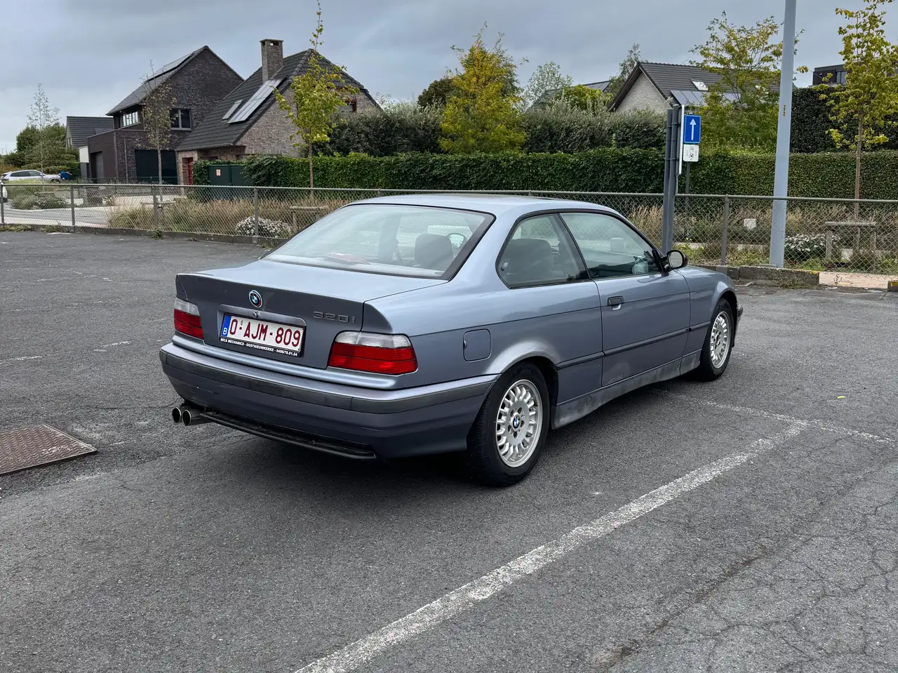 BMW 320i, foto 6