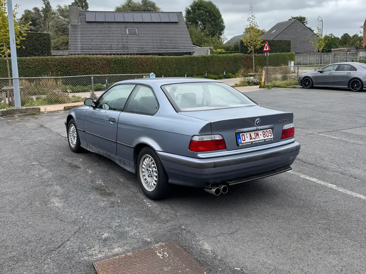 BMW 320i, foto 4