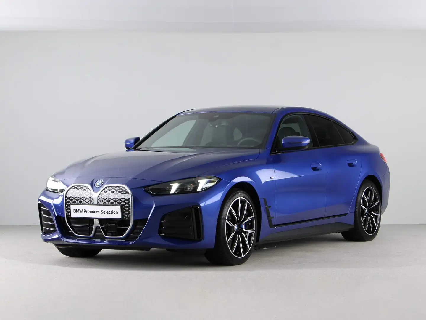 BMW i4 eDrive35 M Sport Edition 70 kWh Blauw - 1