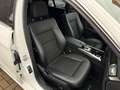 Mercedes-Benz E 220 CDI T, LED, Leder, AHK, Scheckheftgepflegt Blanc - thumbnail 16