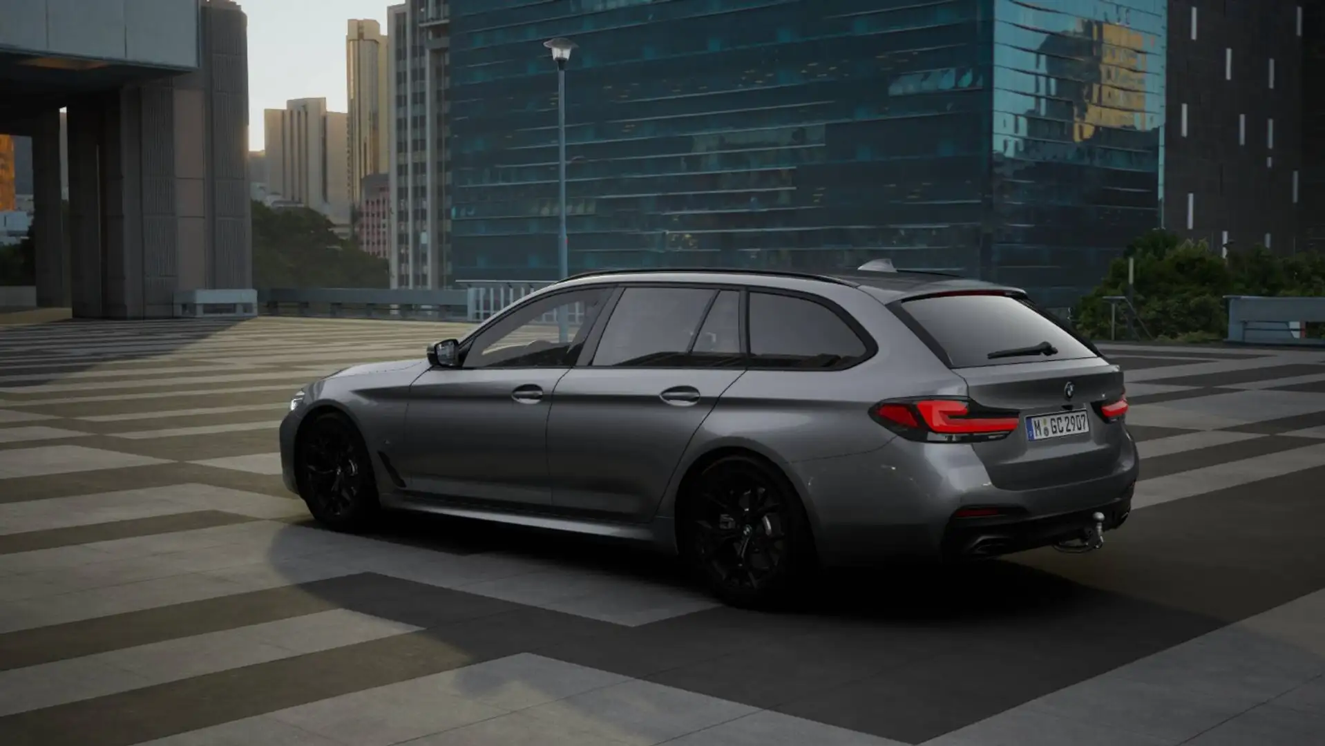 BMW 520 d xDrive Touring ///M Sport AHK ACC HUD adapt.LED Szürke - 2