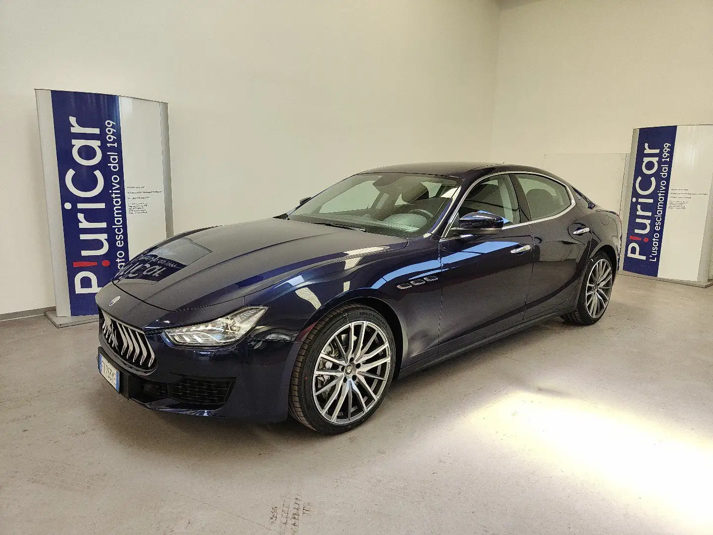 Maserati Ghibli 3.0 Diesel 250 CV auto Pelle Cruise Navi Xeno 20” Blau - 1