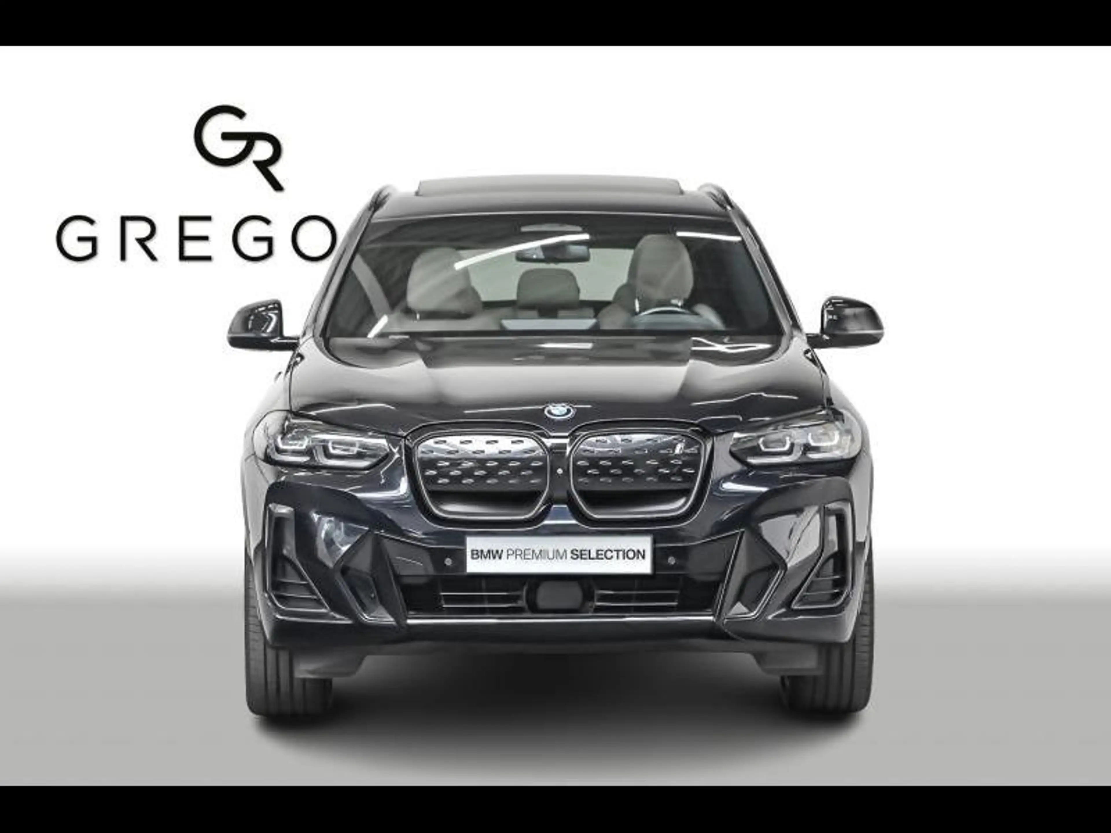 BMW iX3 Impressive — photo 2