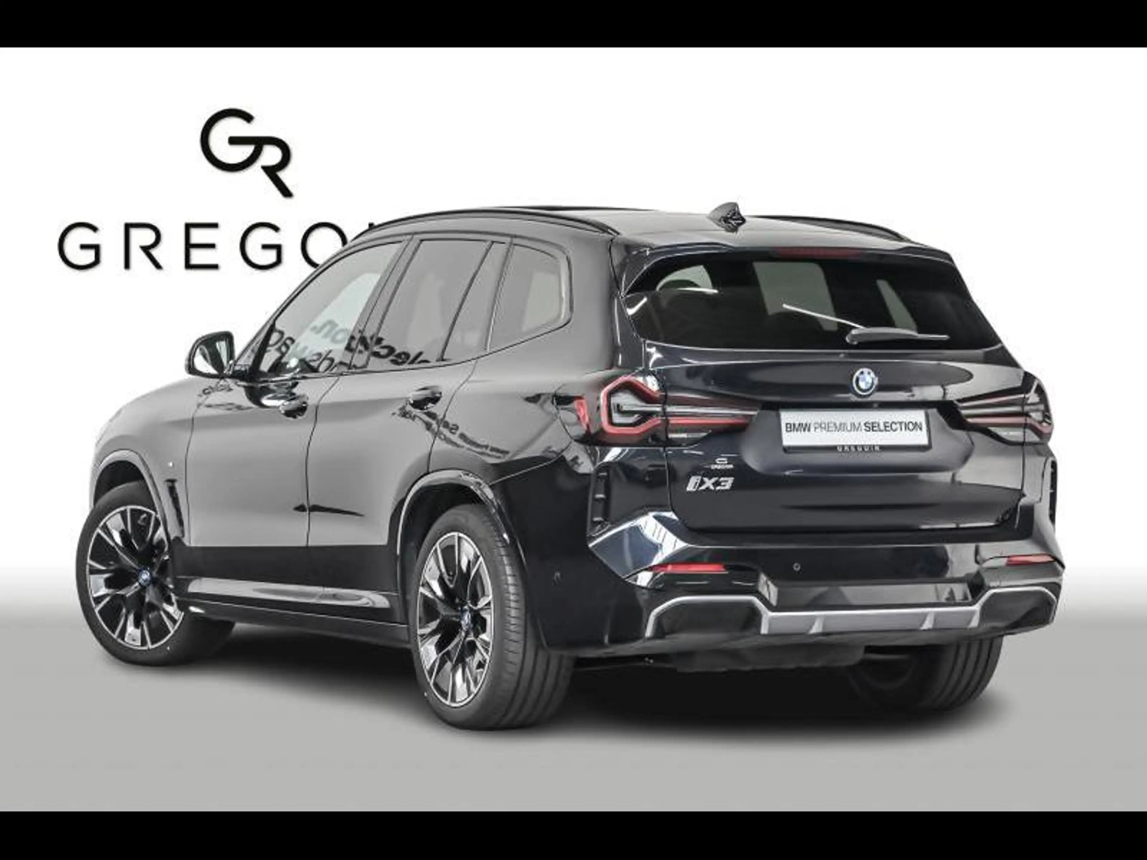 BMW iX3 Impressive — photo 5