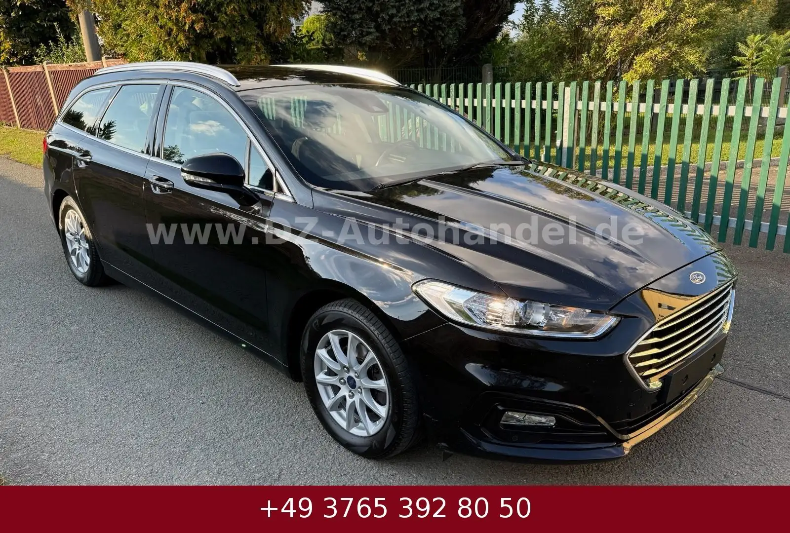 Ford Mondeo Turnier Business Edition Schwarz - 1