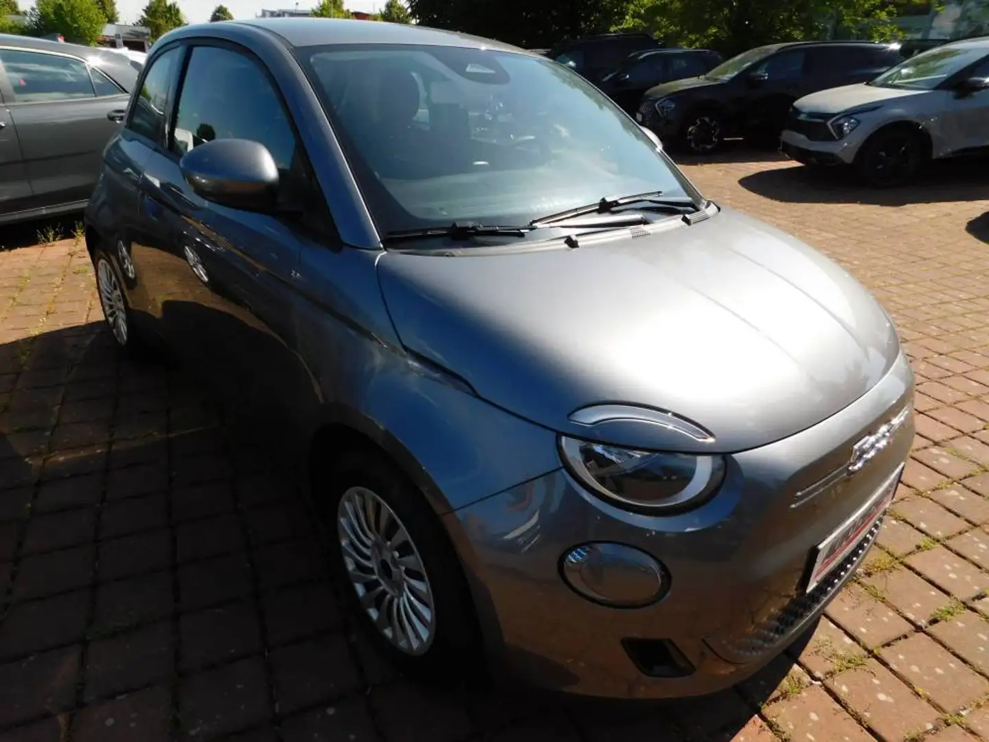 Fiat 500 Elektro 23,8 kWh ACTION KLIMA MIT BATTERIE-ZERTIFI Grau - 2