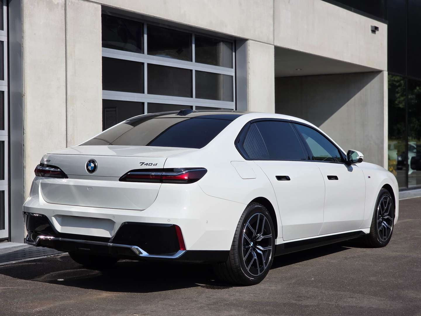 BMW Série 7 740d XDrive M Sport -  - Joinsteer - #4