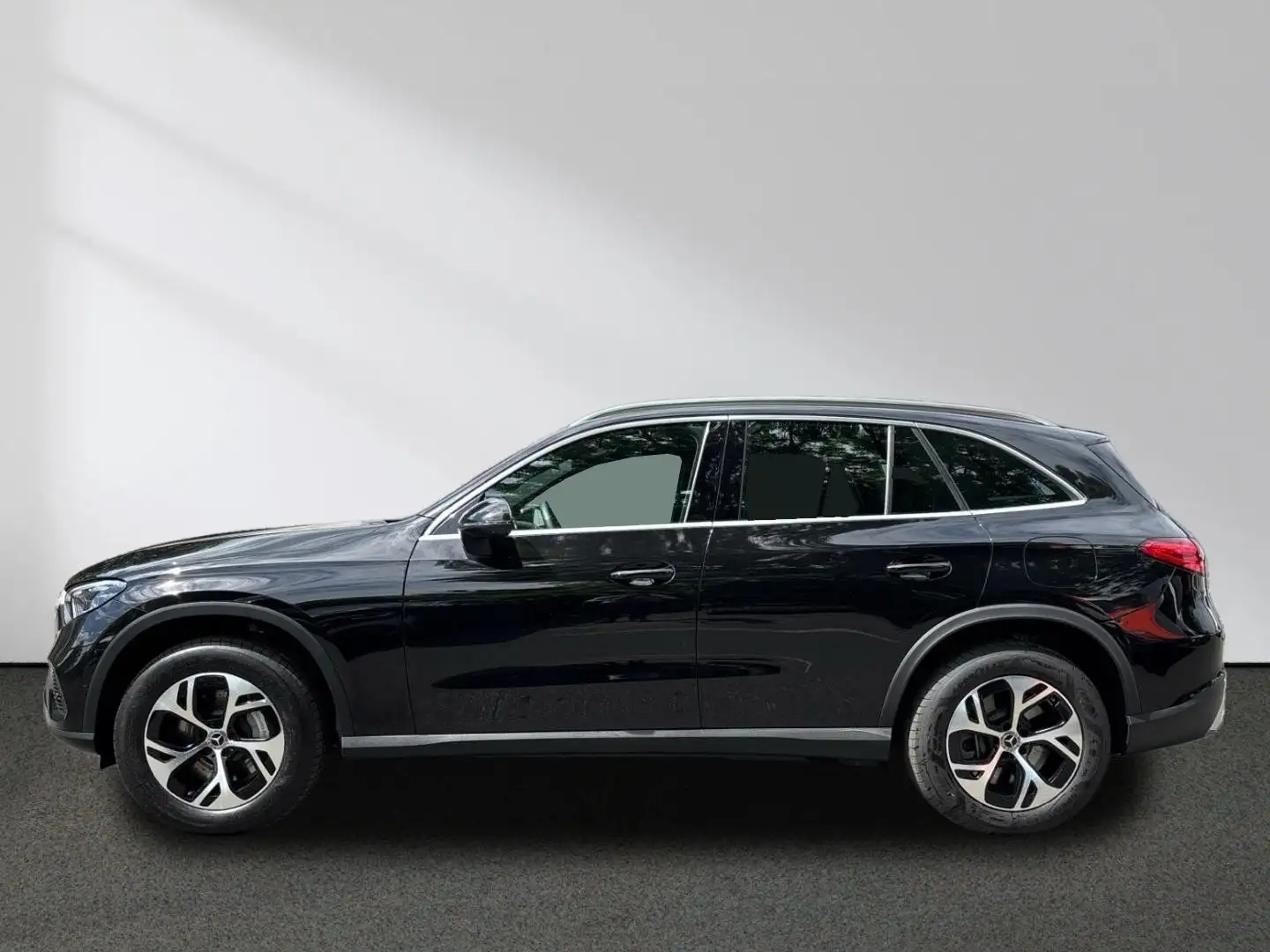 Mercedes-Benz GLC 300 e 4M AHK 360 Memory Digital L. Ambiente Noir - 2
