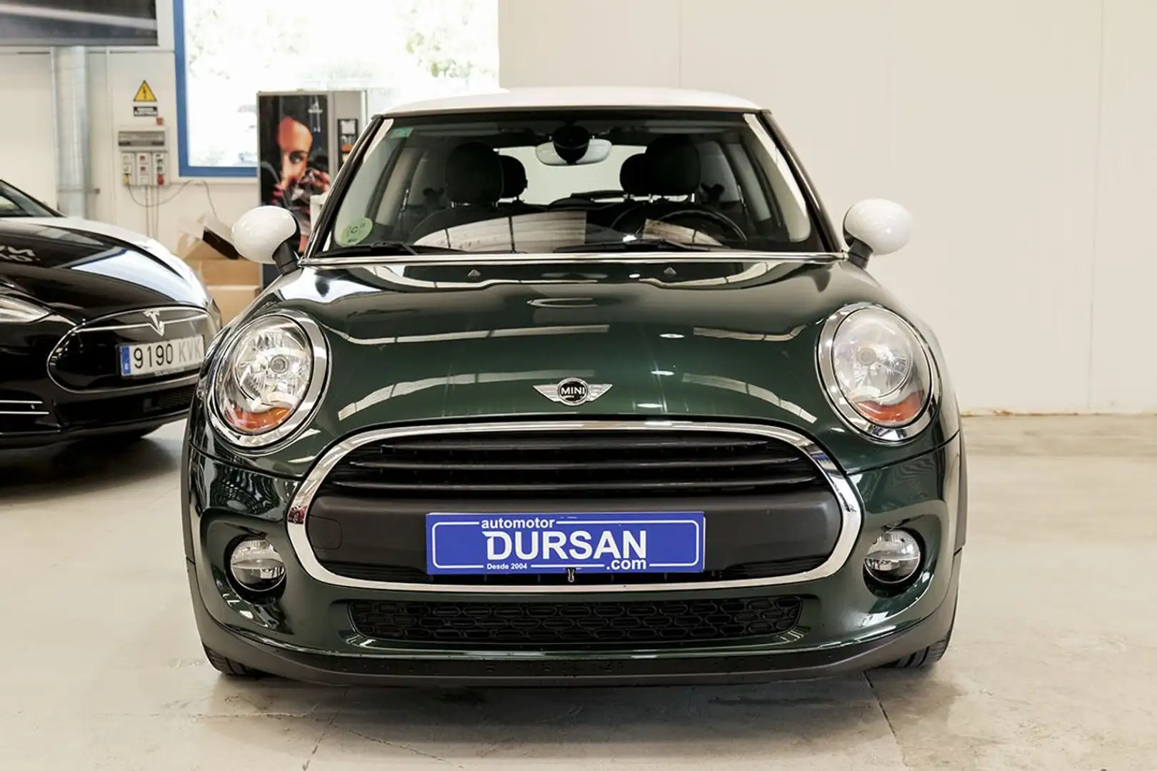 MINI Cooper ONE 5 PUERTAS Verde - 2