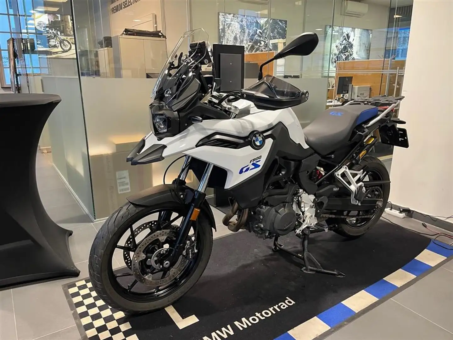 BMW F 800 GS 0 - 1