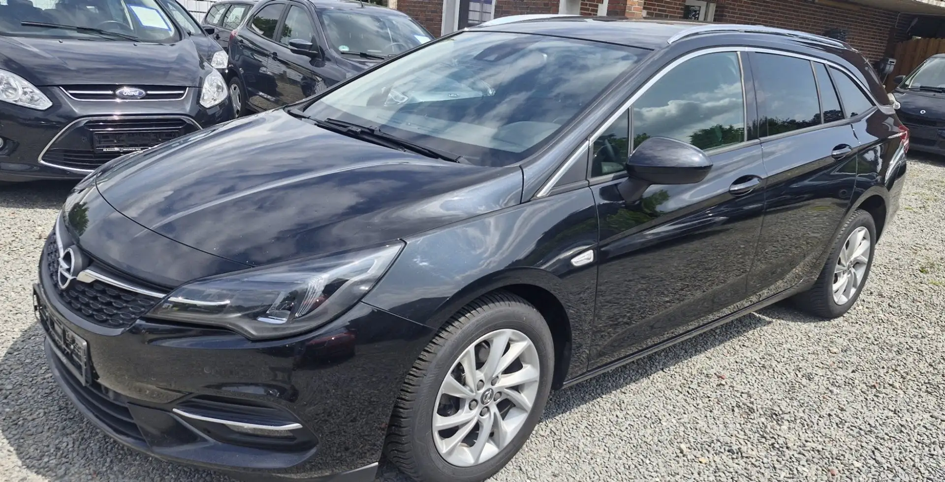 Opel Astra Sports Tourer Elegance Diesel 1Hd Kamera Temp. Schwarz - 2