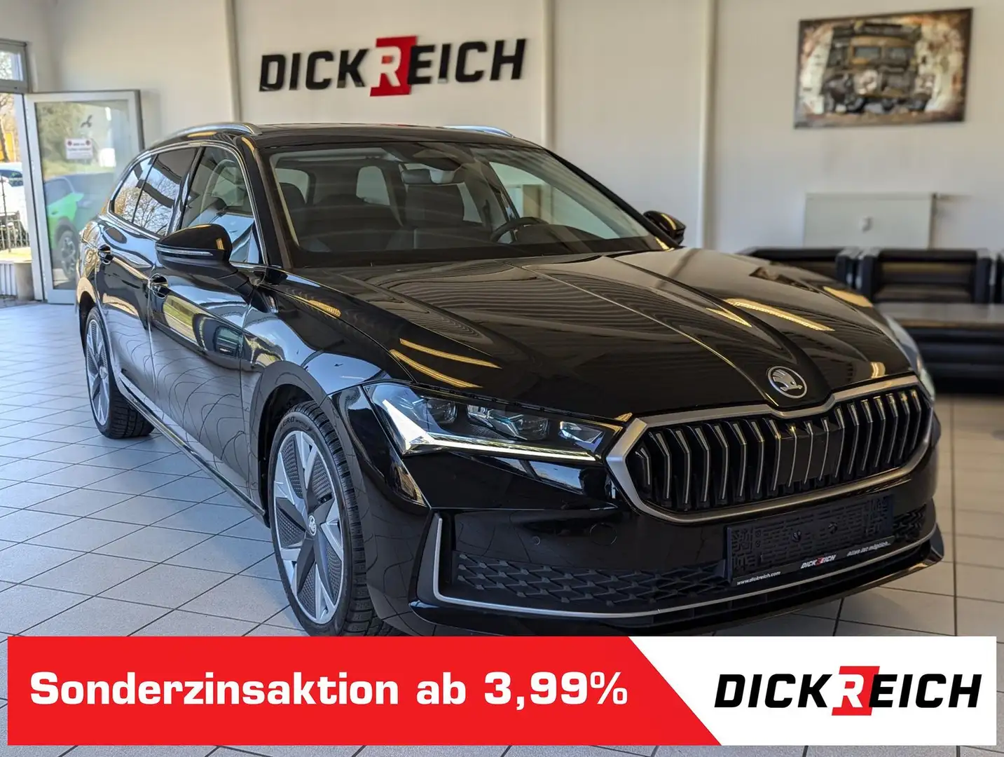 Skoda Superb 2.0TDI DSG 4x4 Pano Matrix ACC AHK 5J Gar Schwarz - 1