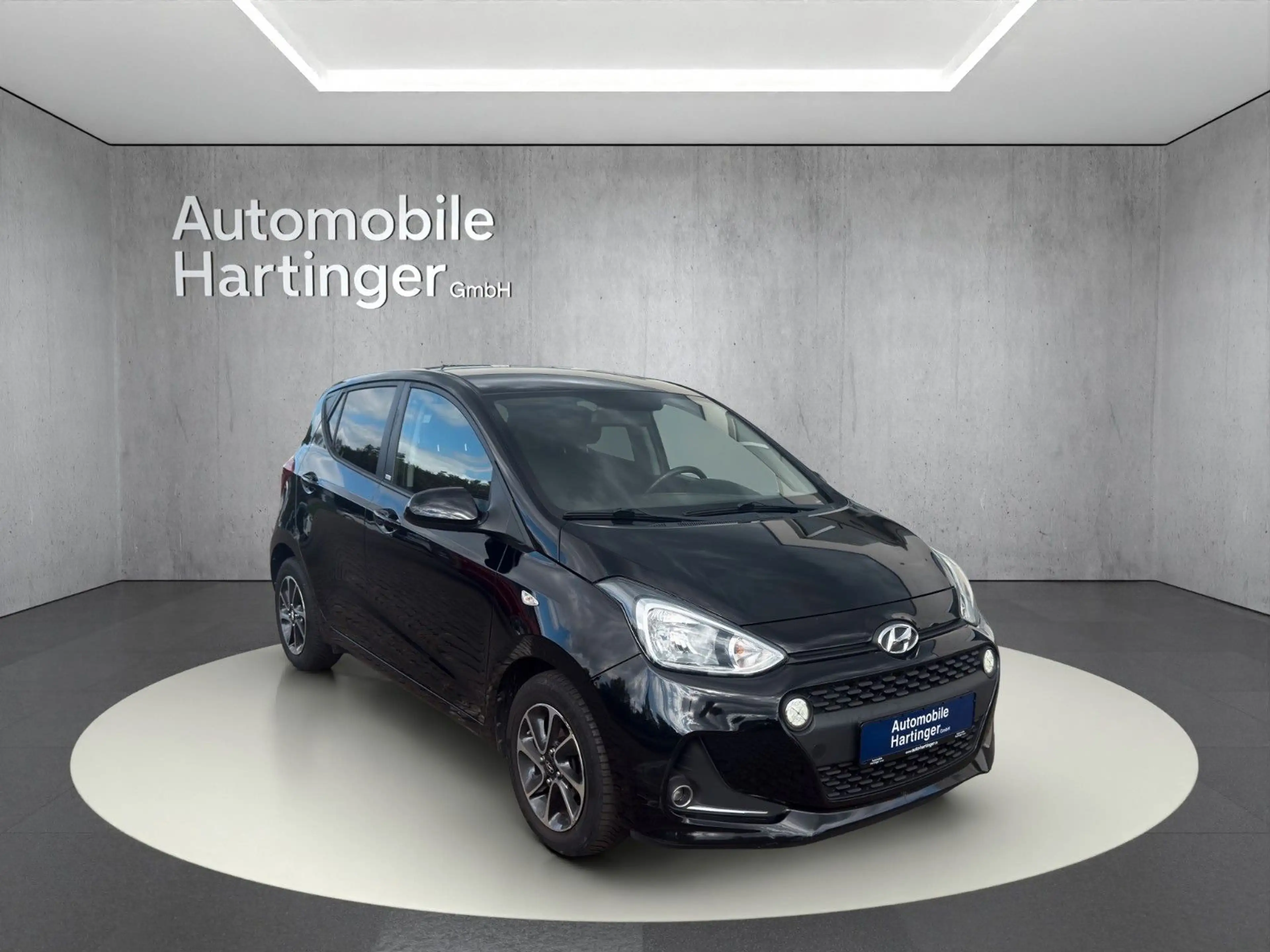Hyundai i10 1.2 YES! Automatik | SHZ | LHZ | TEMPOMAT — photo 8