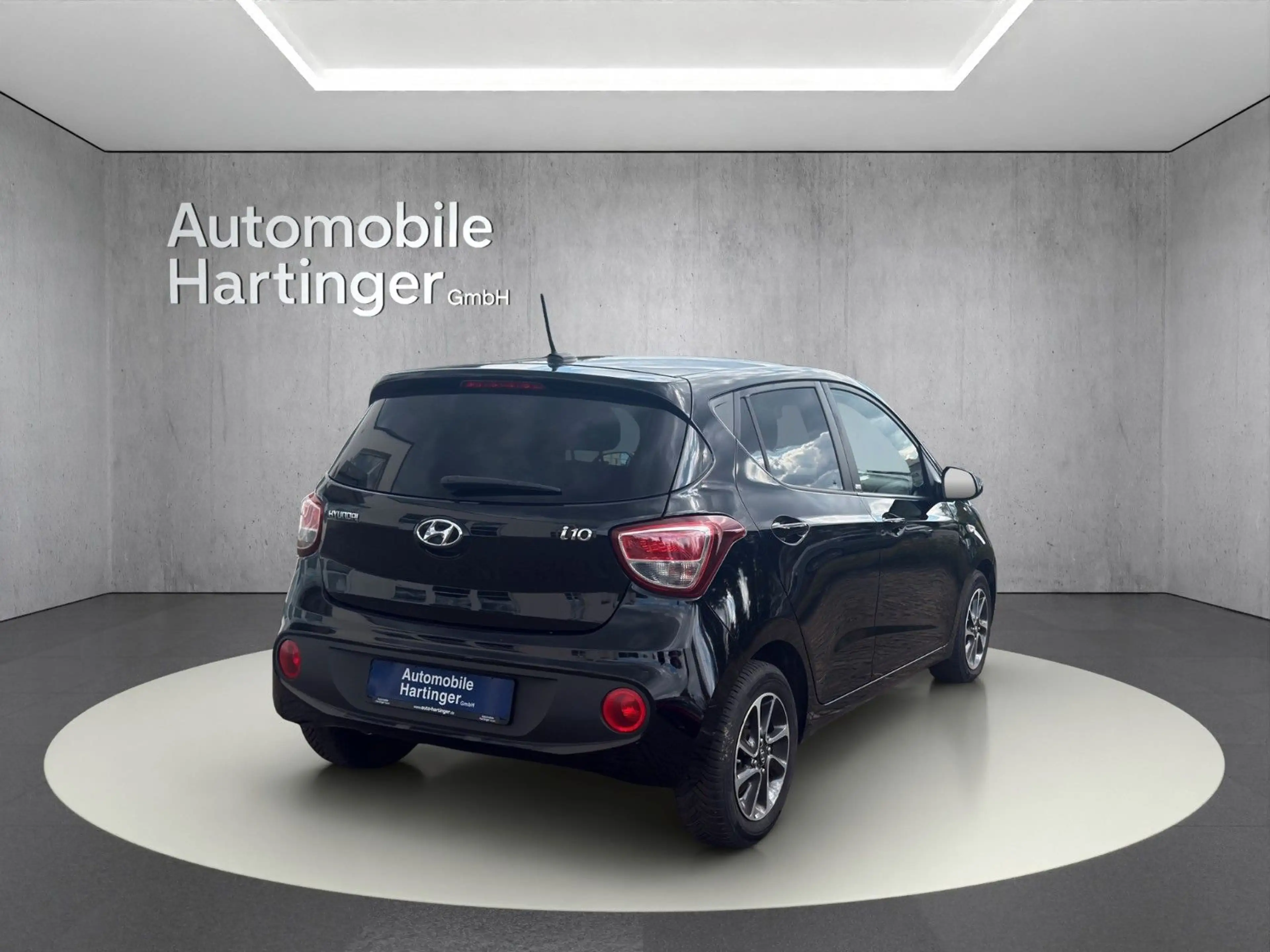 Hyundai i10 1.2 YES! Automatik | SHZ | LHZ | TEMPOMAT — photo 6