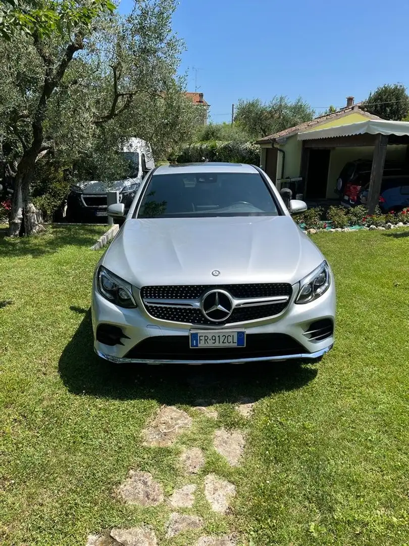 Mercedes-Benz GLC 220 COUPE/AMG/KAMERA/20"/PANORAMA/PRIVACY/LED/TOUCHPAD Argento - 2