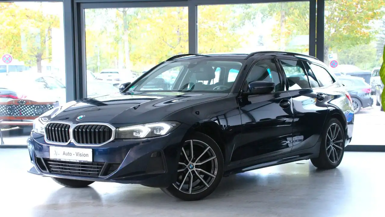 BMW 320