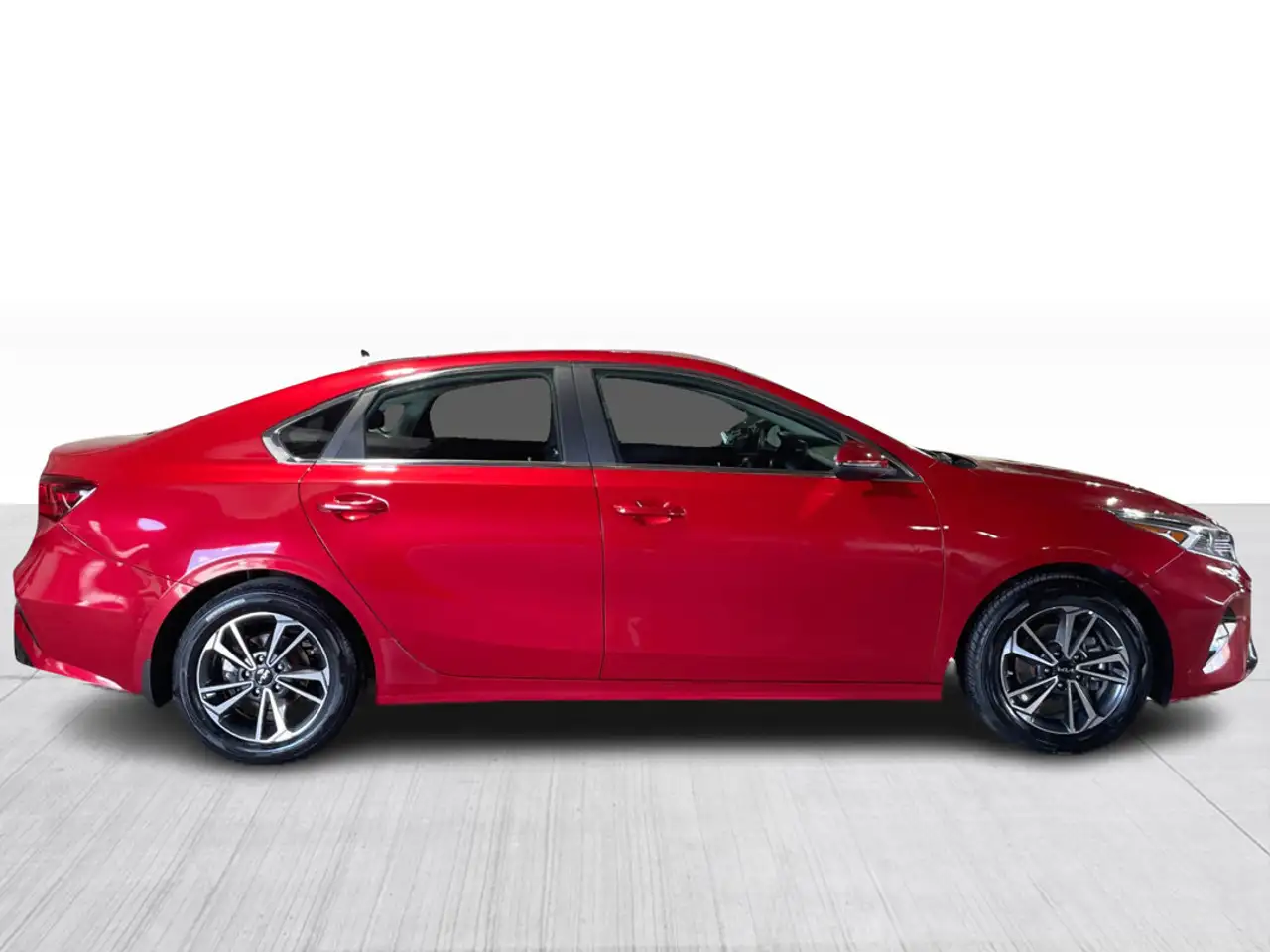 Kia Forte снимка Kia Forte