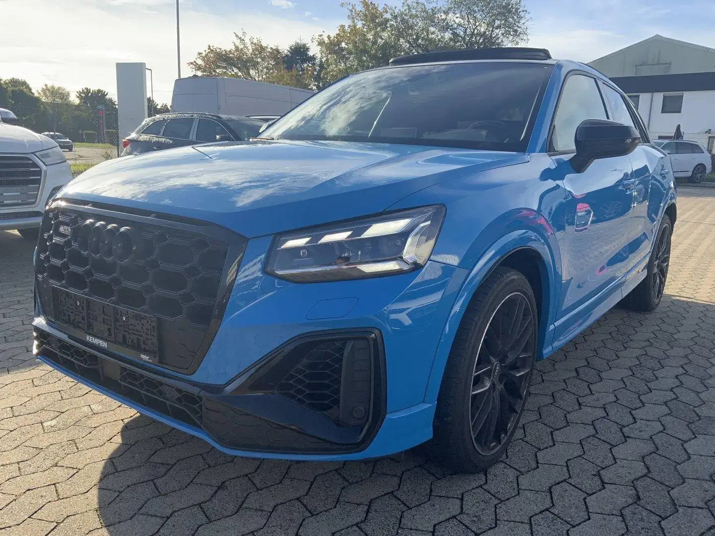 Audi SQ2 2.0 TFSI q. MATRIX PANO VIRTUAL ACC AHK DSP Blau - 1