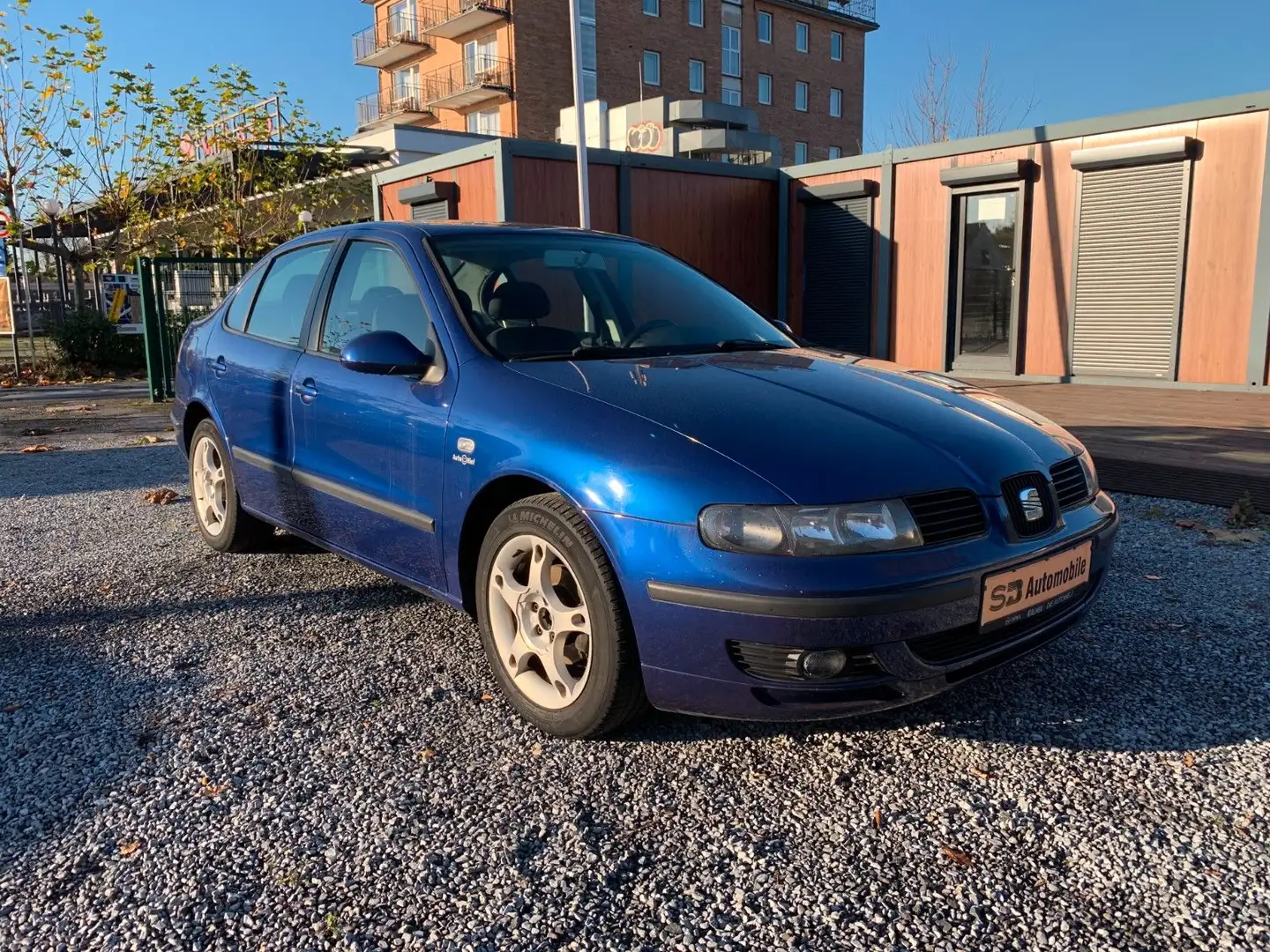 SEAT Toledo Sport 1,6 16V*2.Hand*Zahnriemen Neu* Blau - 1