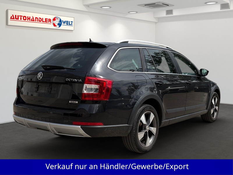Skoda Octavia Kombi 2.0 TDI Scout 4x4 DSG Xenon Leder — photo 5