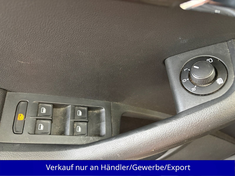 Skoda Octavia Kombi 2.0 TDI Scout 4x4 DSG Xenon Leder — photo 15