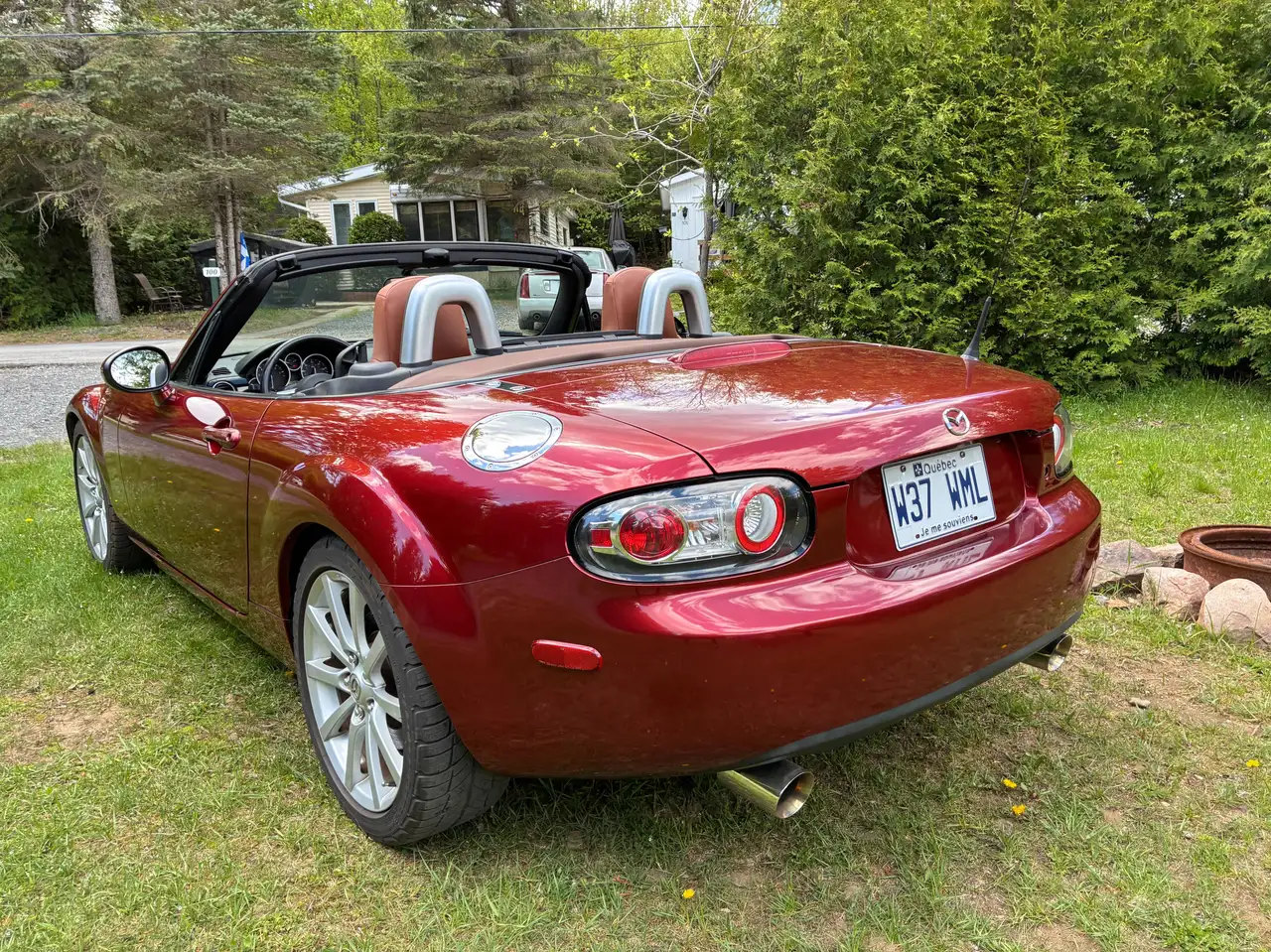 Mazda MX-5 Miata снимка Mazda MX-5 Miata